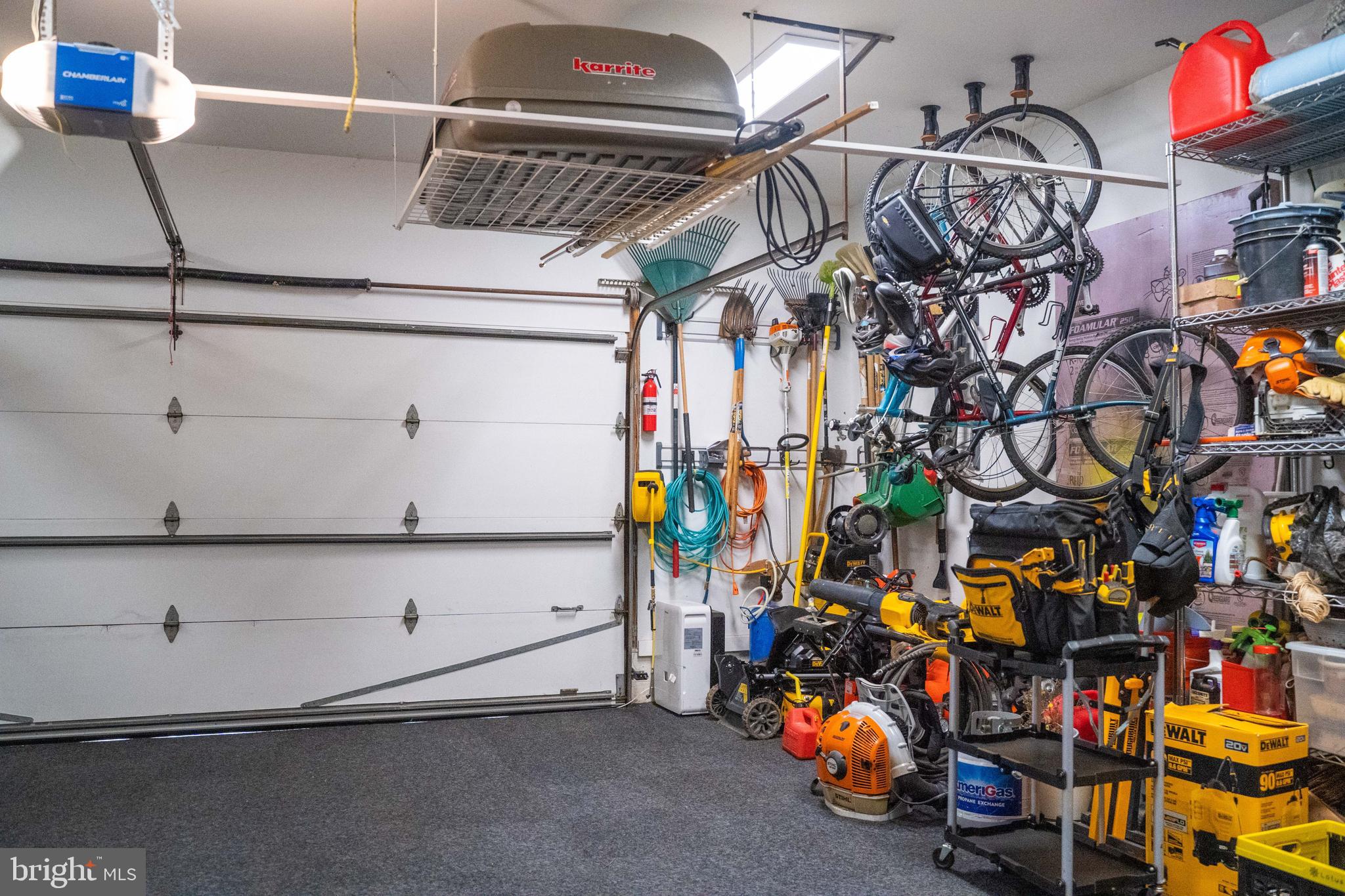 CARMEL IN THE WOODS - Residential