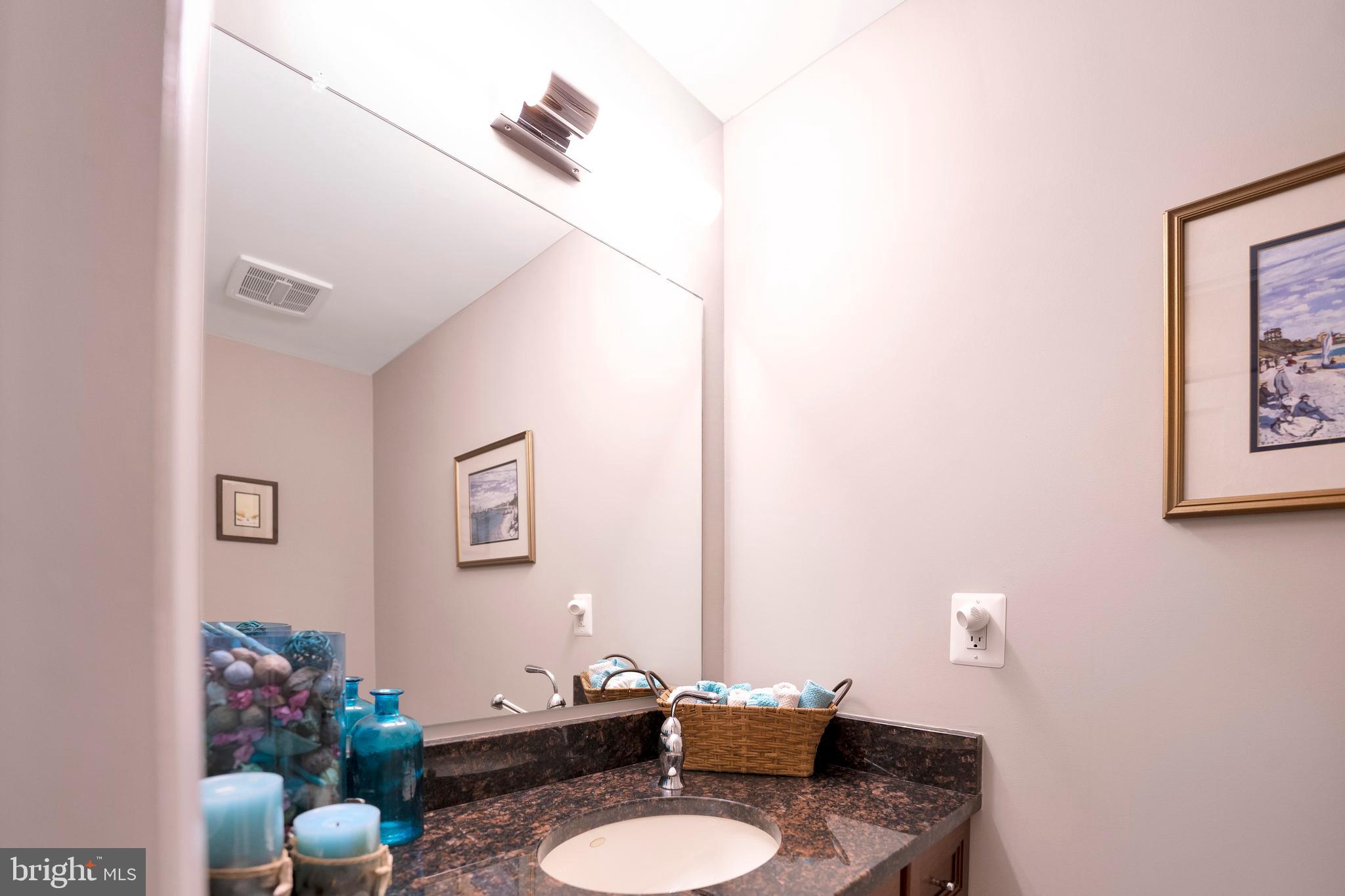 CARMEL IN THE WOODS - Residential