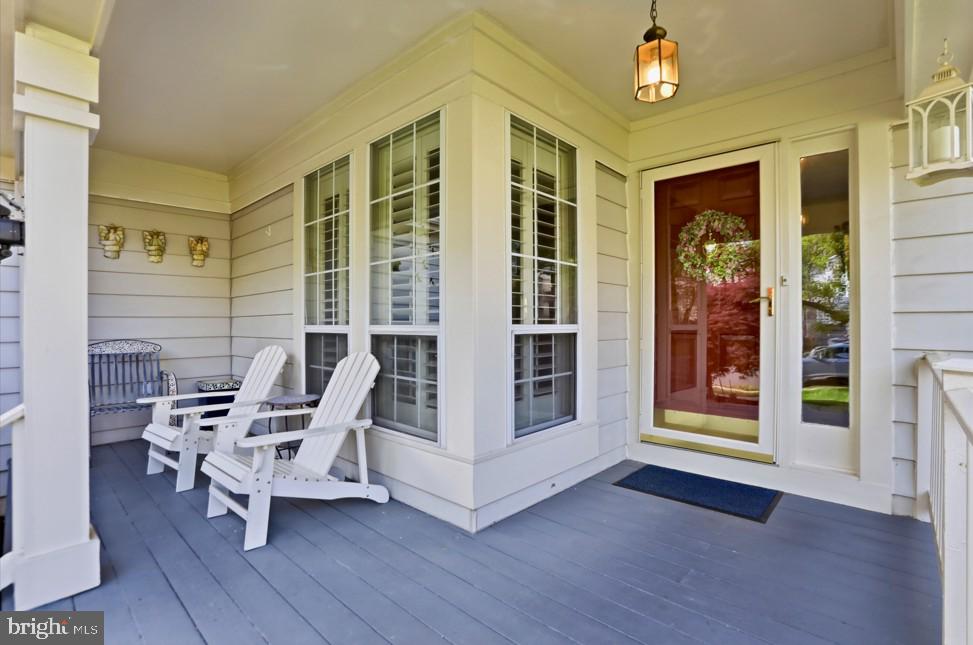 FAIRFAX CLUB ESTATES - Residential