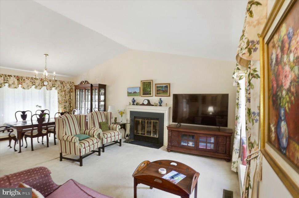 FAIRFAX CLUB ESTATES - Residential