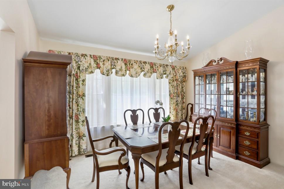 FAIRFAX CLUB ESTATES - Residential