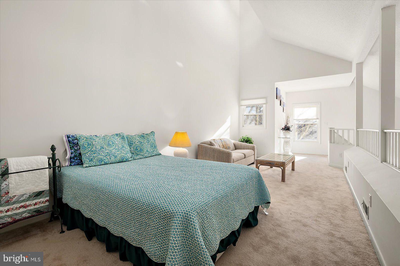 SEA COLONY WEST - Residential