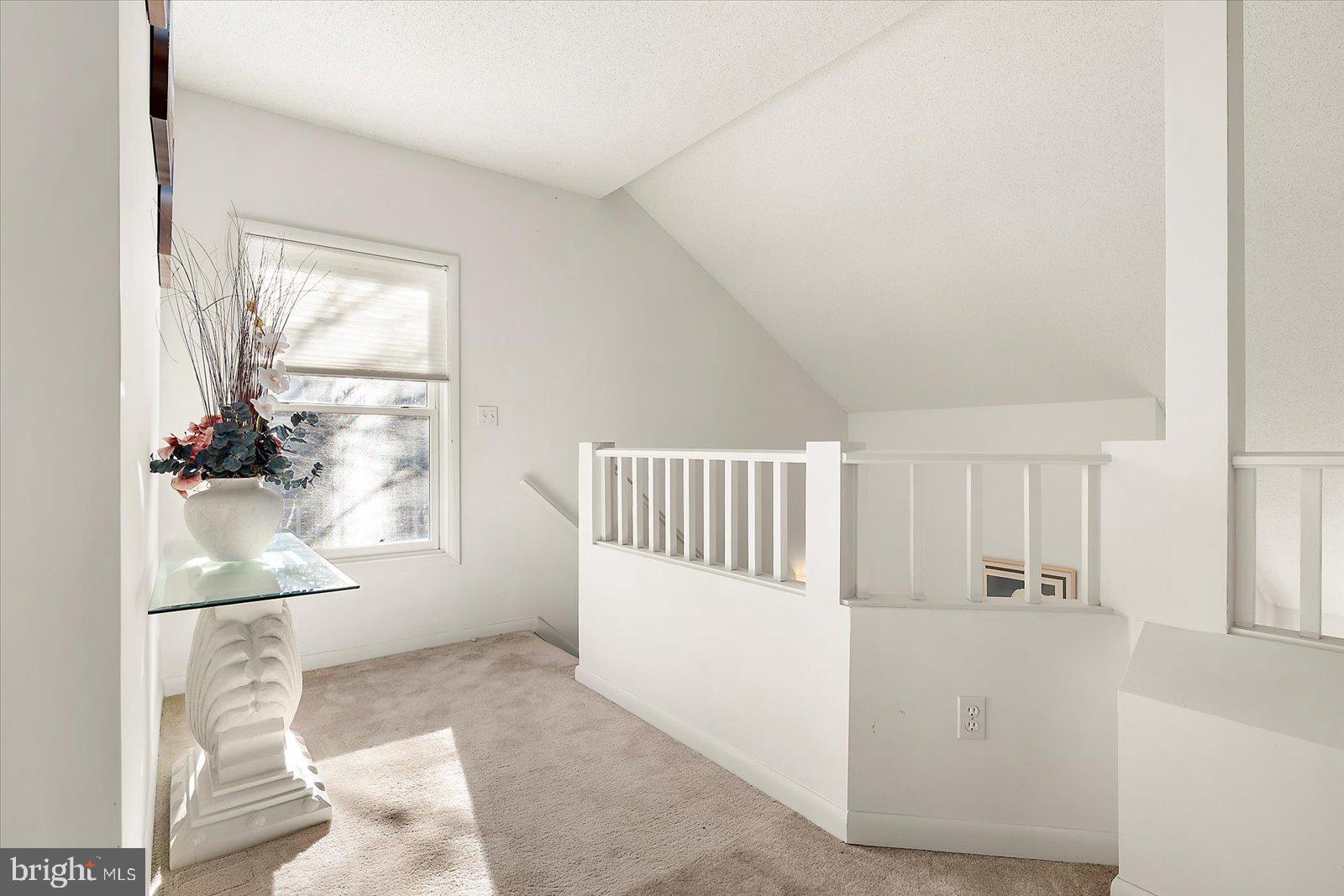 SEA COLONY WEST - Residential