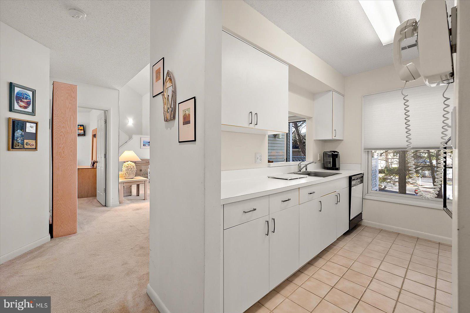 SEA COLONY WEST - Residential