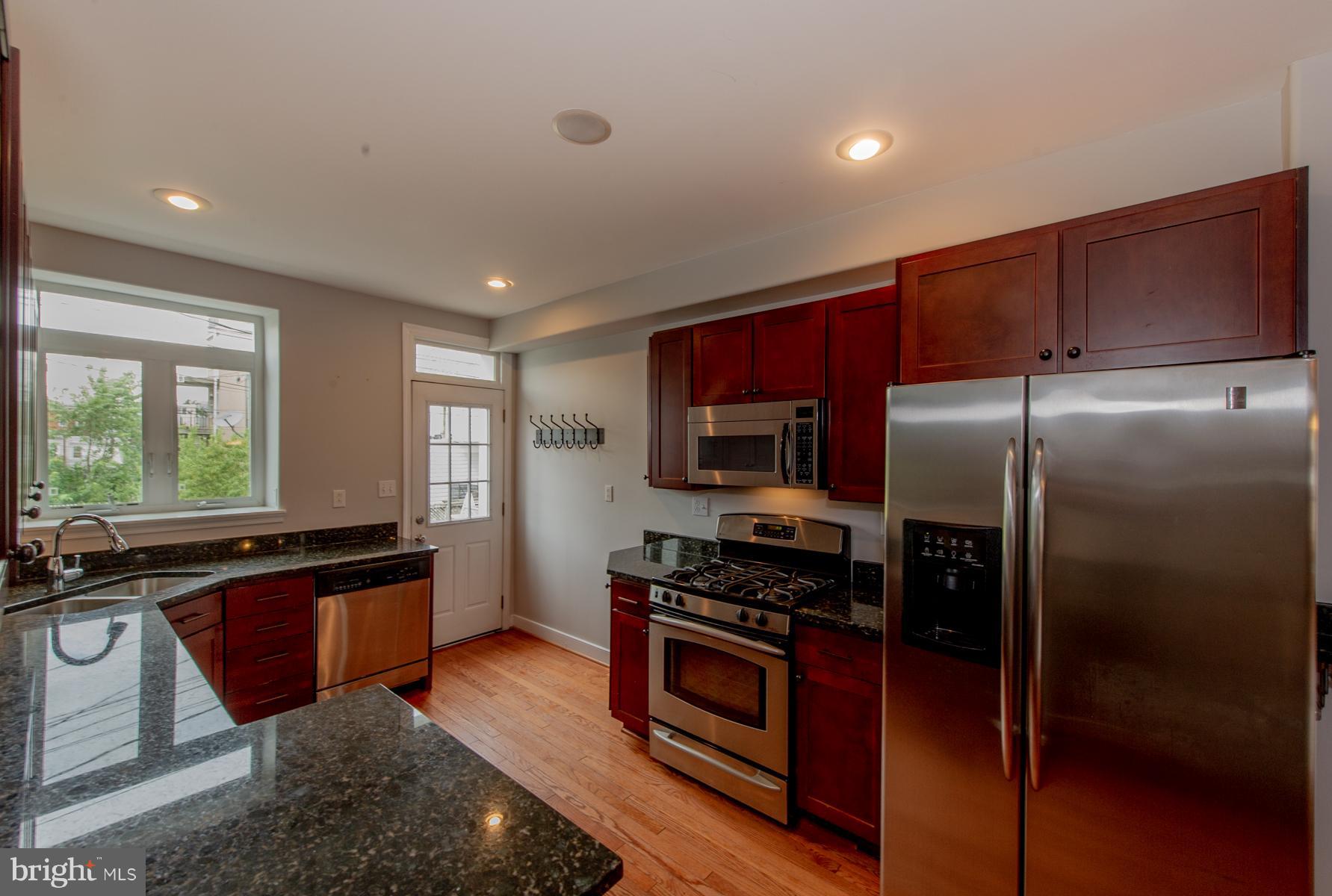 FEDERAL HILL HISTORIC DISTRICT - Residential Lease