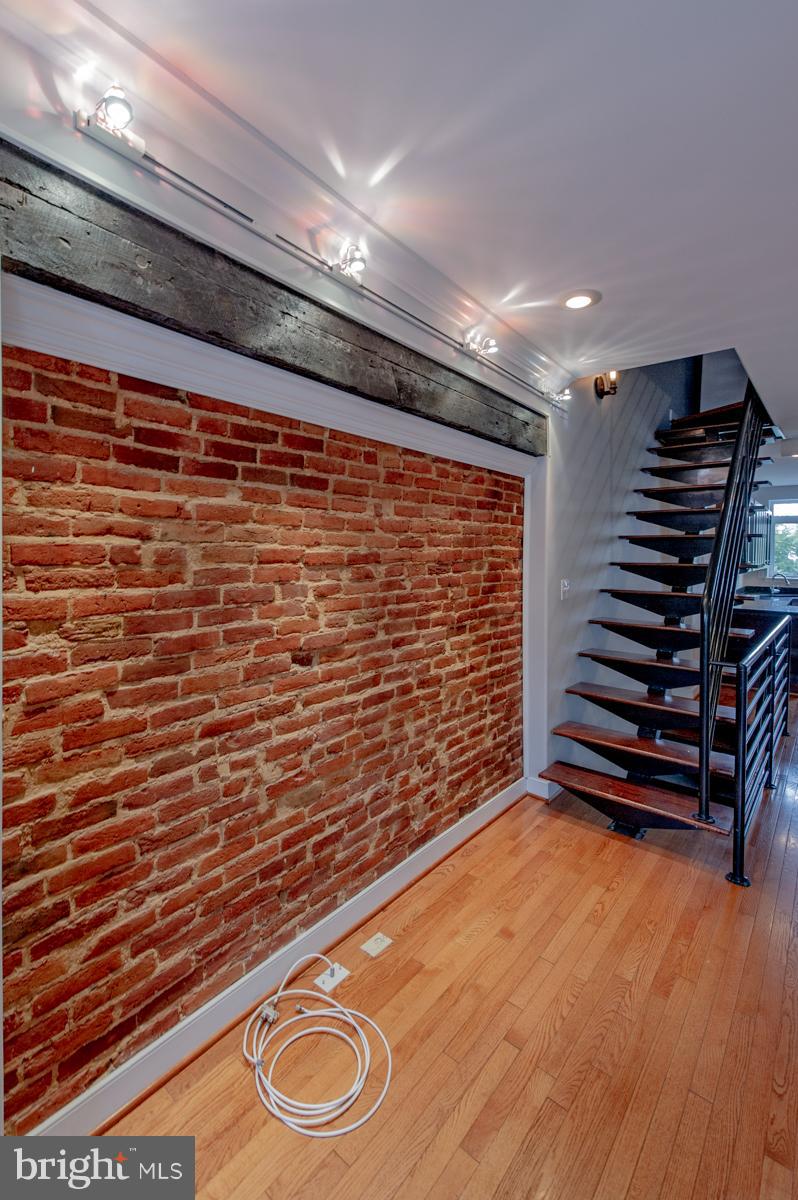 FEDERAL HILL HISTORIC DISTRICT - Residential Lease