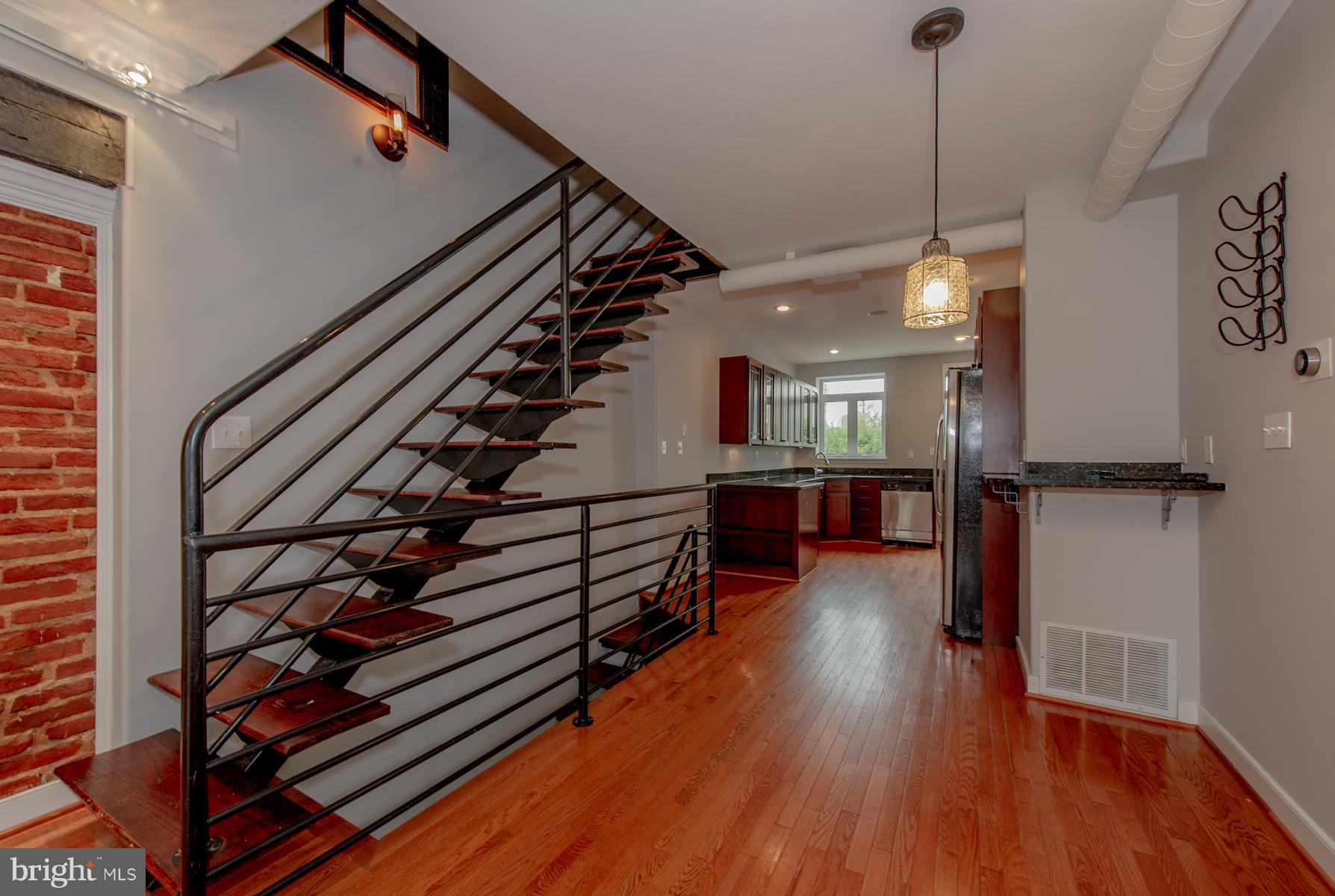 FEDERAL HILL HISTORIC DISTRICT - Residential Lease