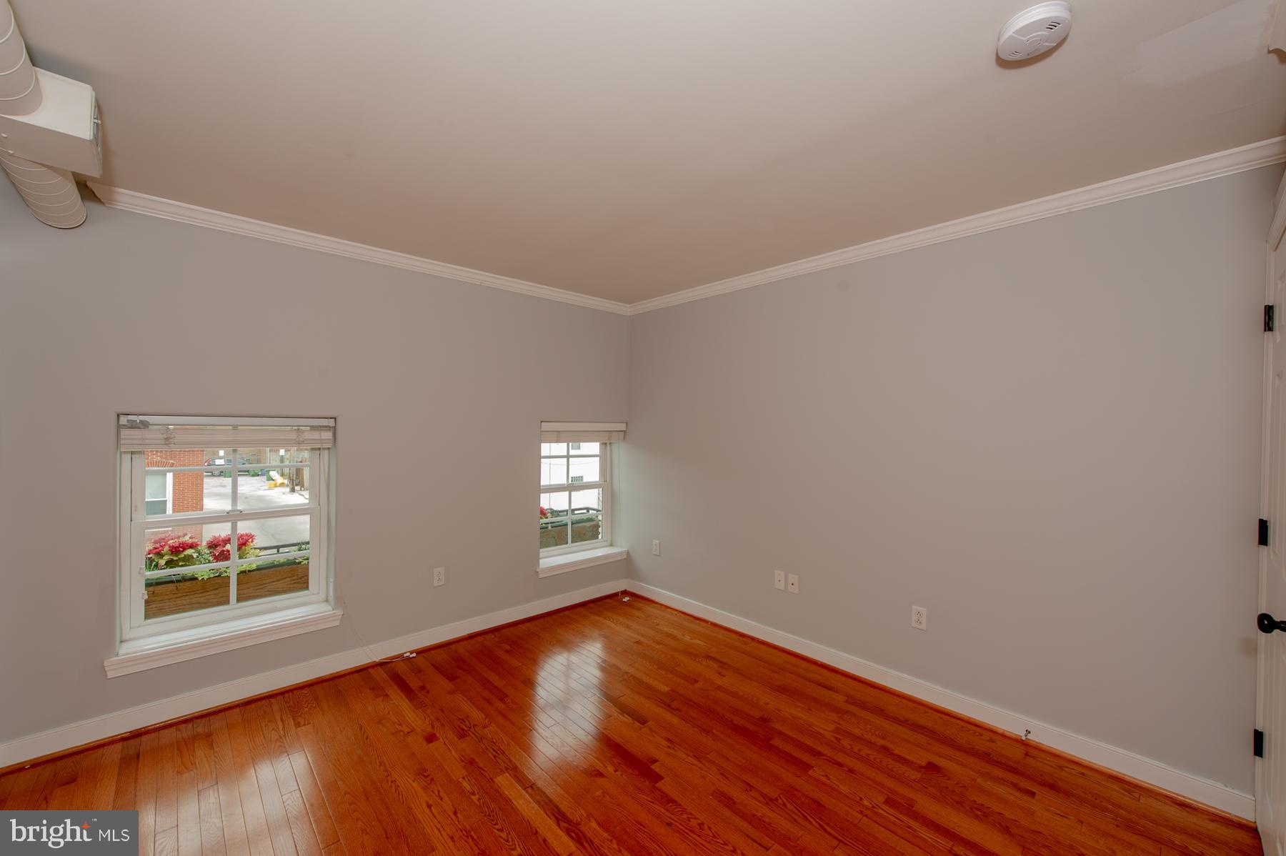 FEDERAL HILL HISTORIC DISTRICT - Residential Lease