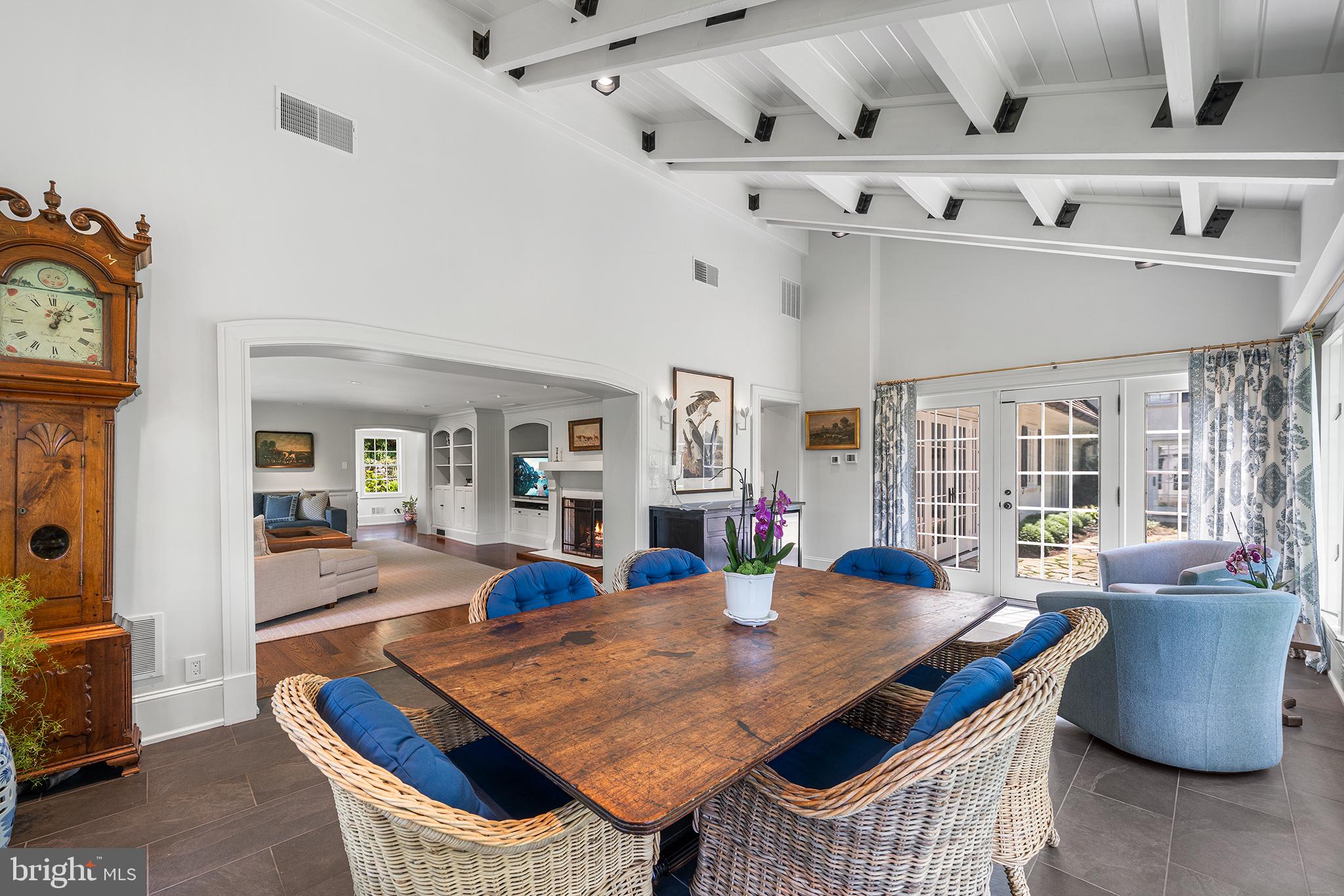 RADNOR HUNT - Residential