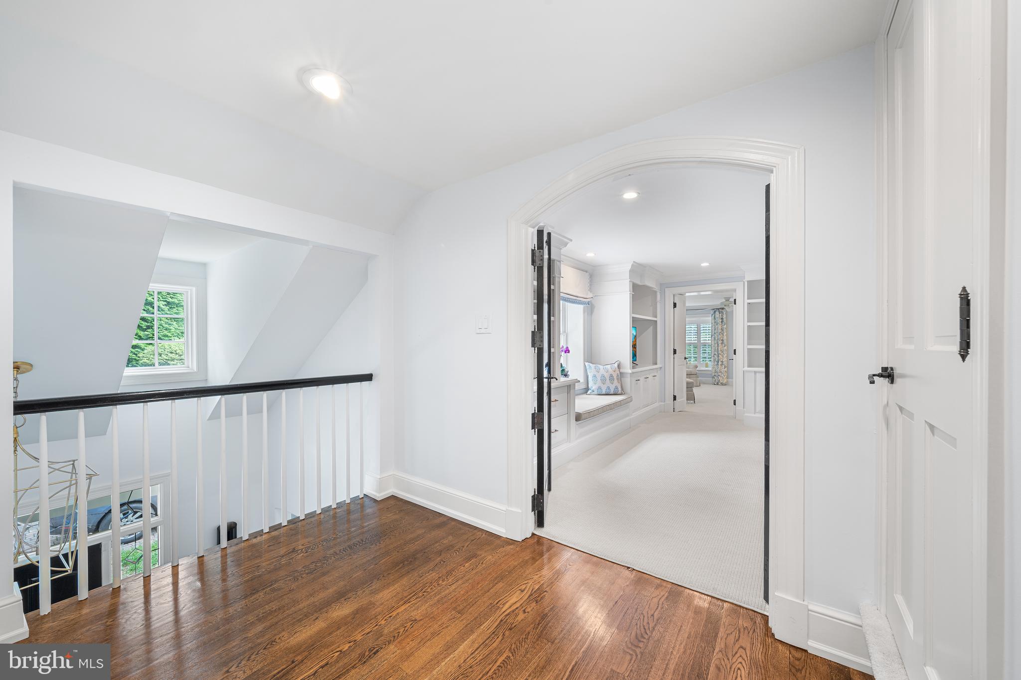 RADNOR HUNT - Residential