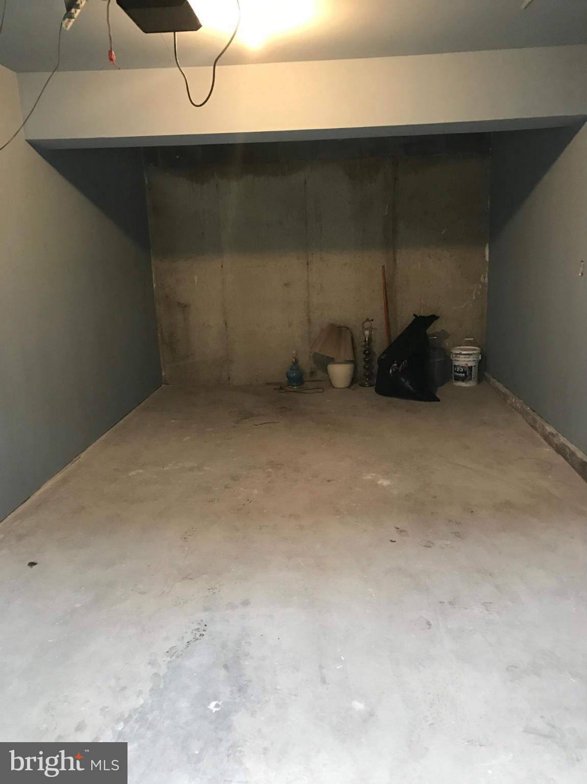 TIERS AT SILVER SPRING - Residential