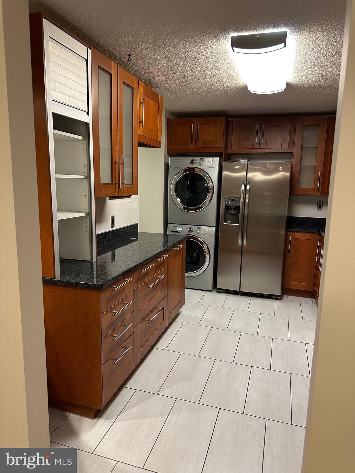 307 YOAKUM PARKWAY 609