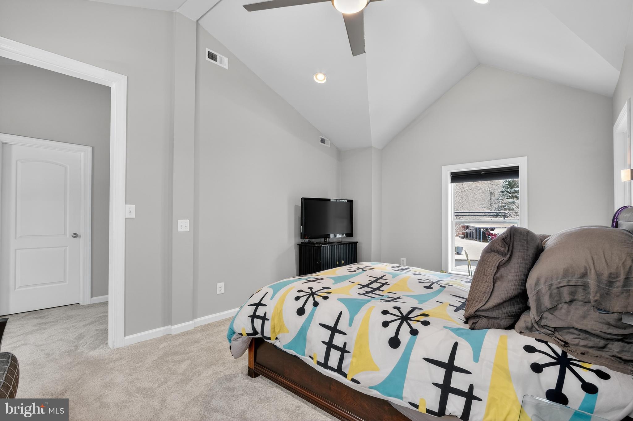 HOLMES RUN ACRES - Residential