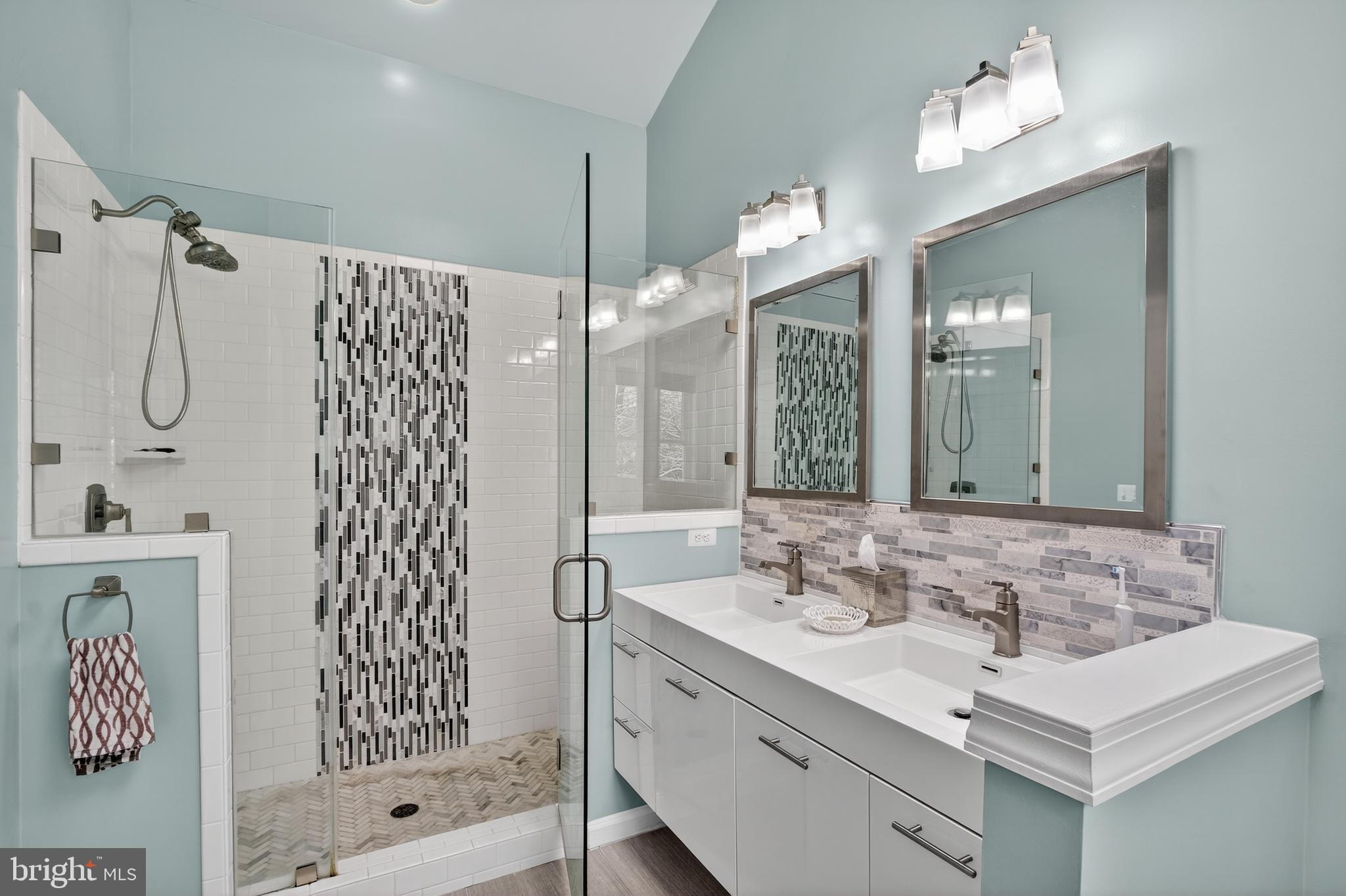 HOLMES RUN ACRES - Residential