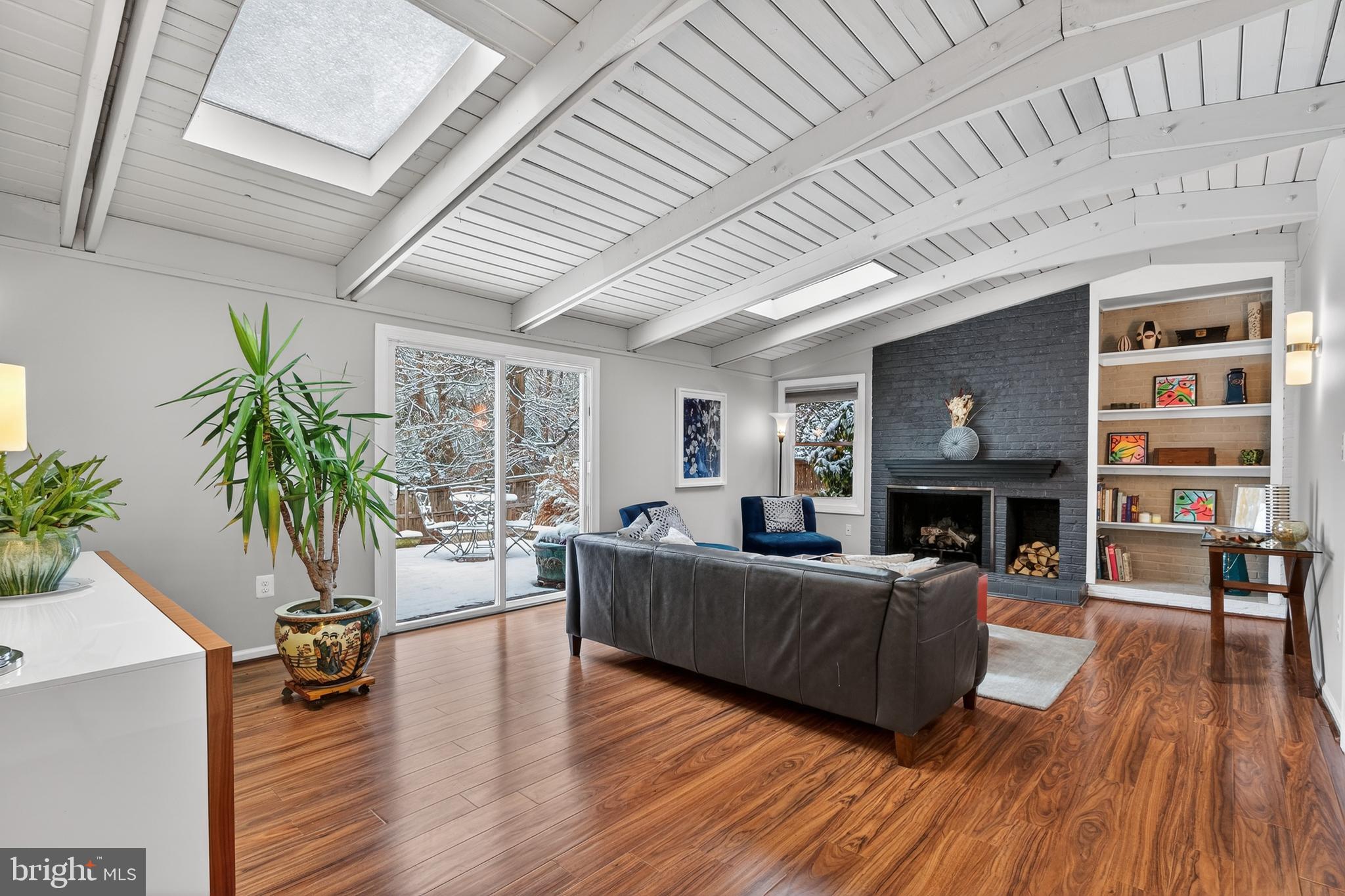 HOLMES RUN ACRES - Residential