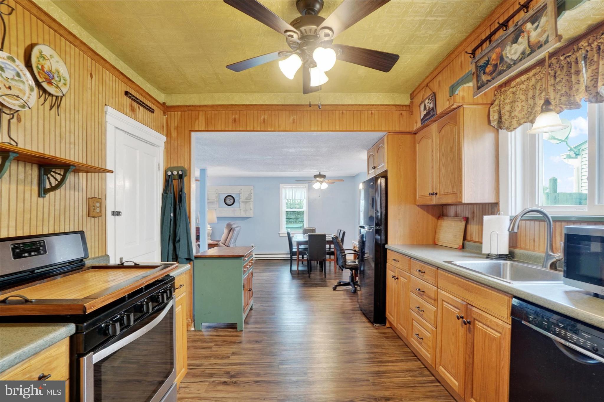 MT WOLF - Residential