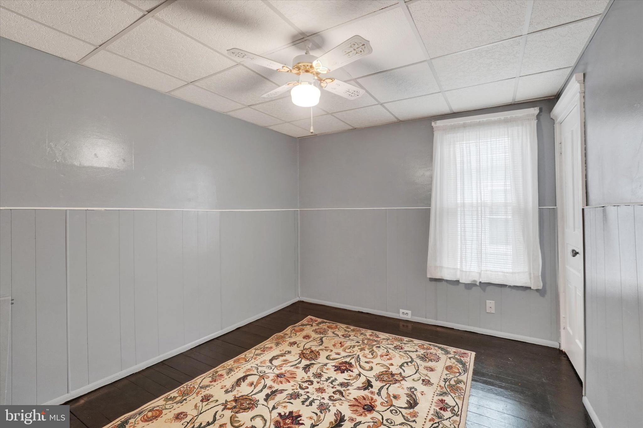 MT WOLF - Residential