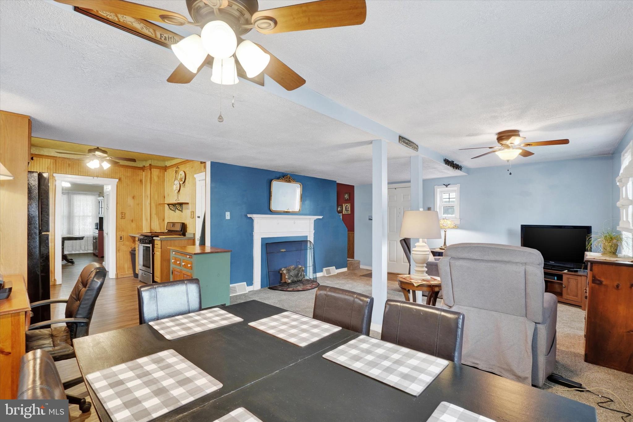 MT WOLF - Residential