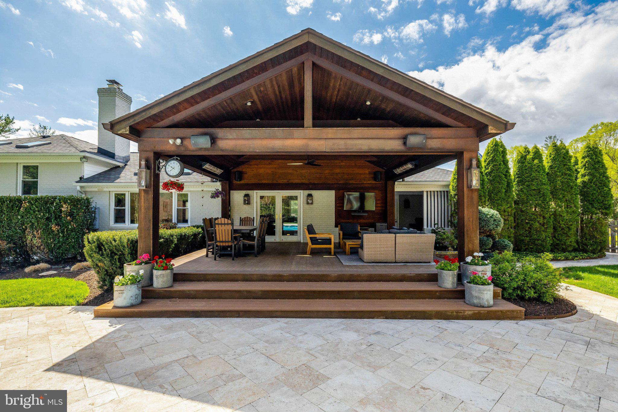 HUNTERS VALLEY MINCHEWS - Residential