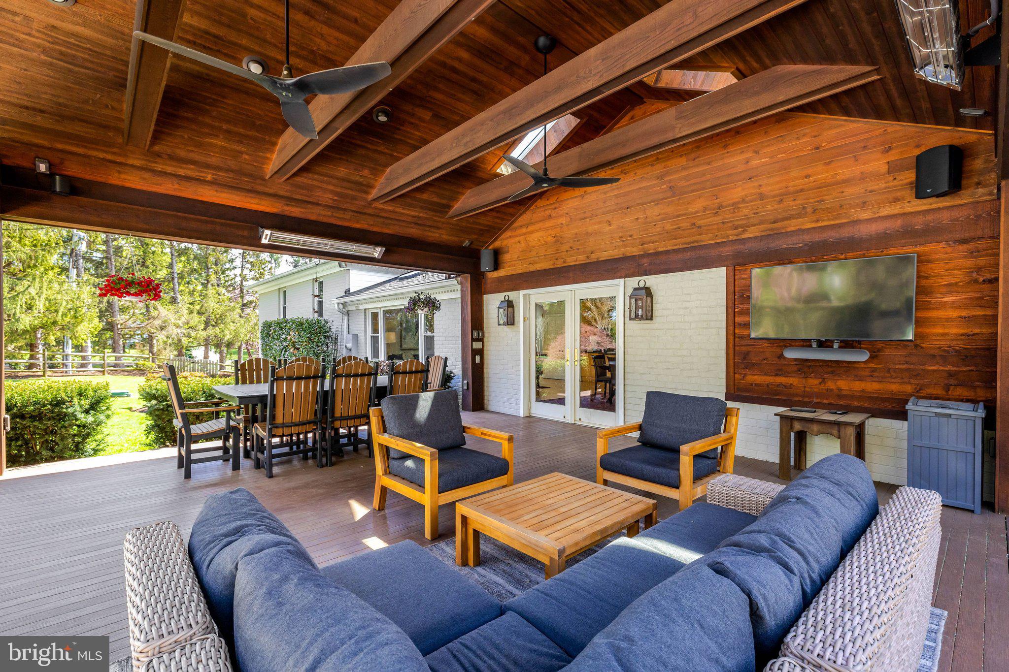 HUNTERS VALLEY MINCHEWS - Residential