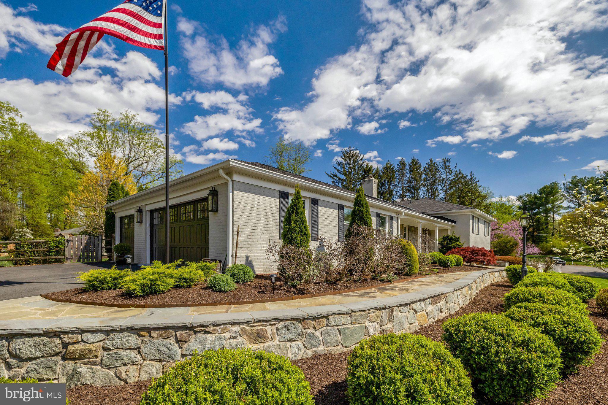 HUNTERS VALLEY MINCHEWS - Residential