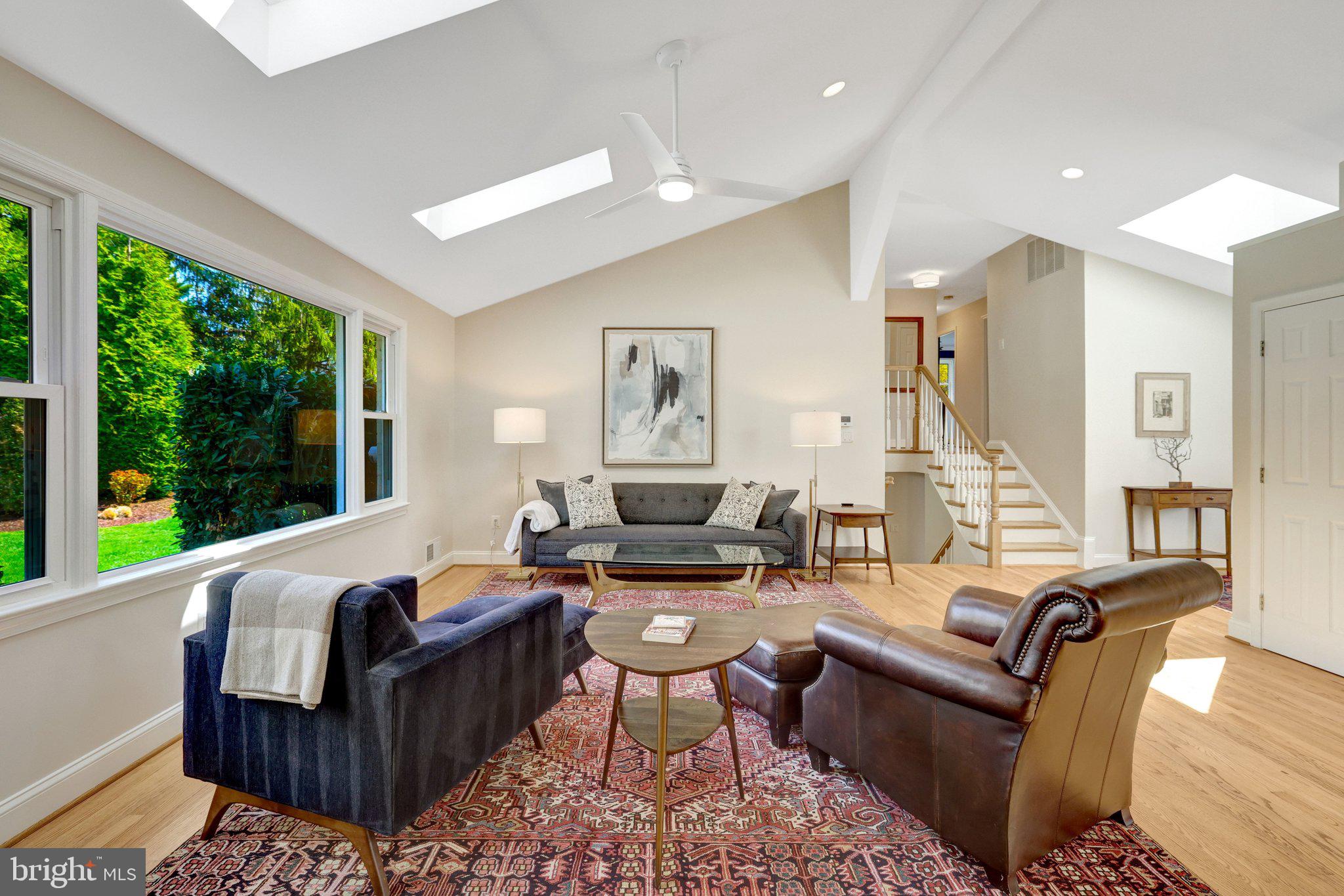 HUNTERS VALLEY MINCHEWS - Residential