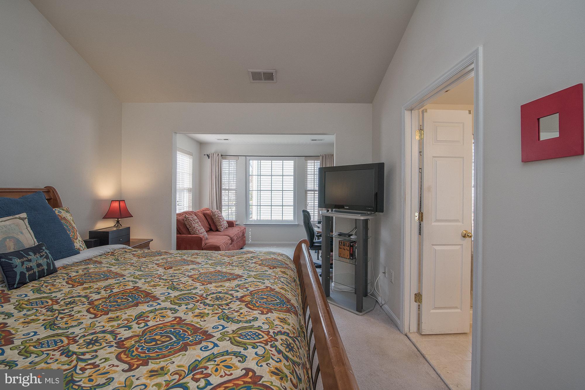 TOWNES AT COMPTON FARM - Residential