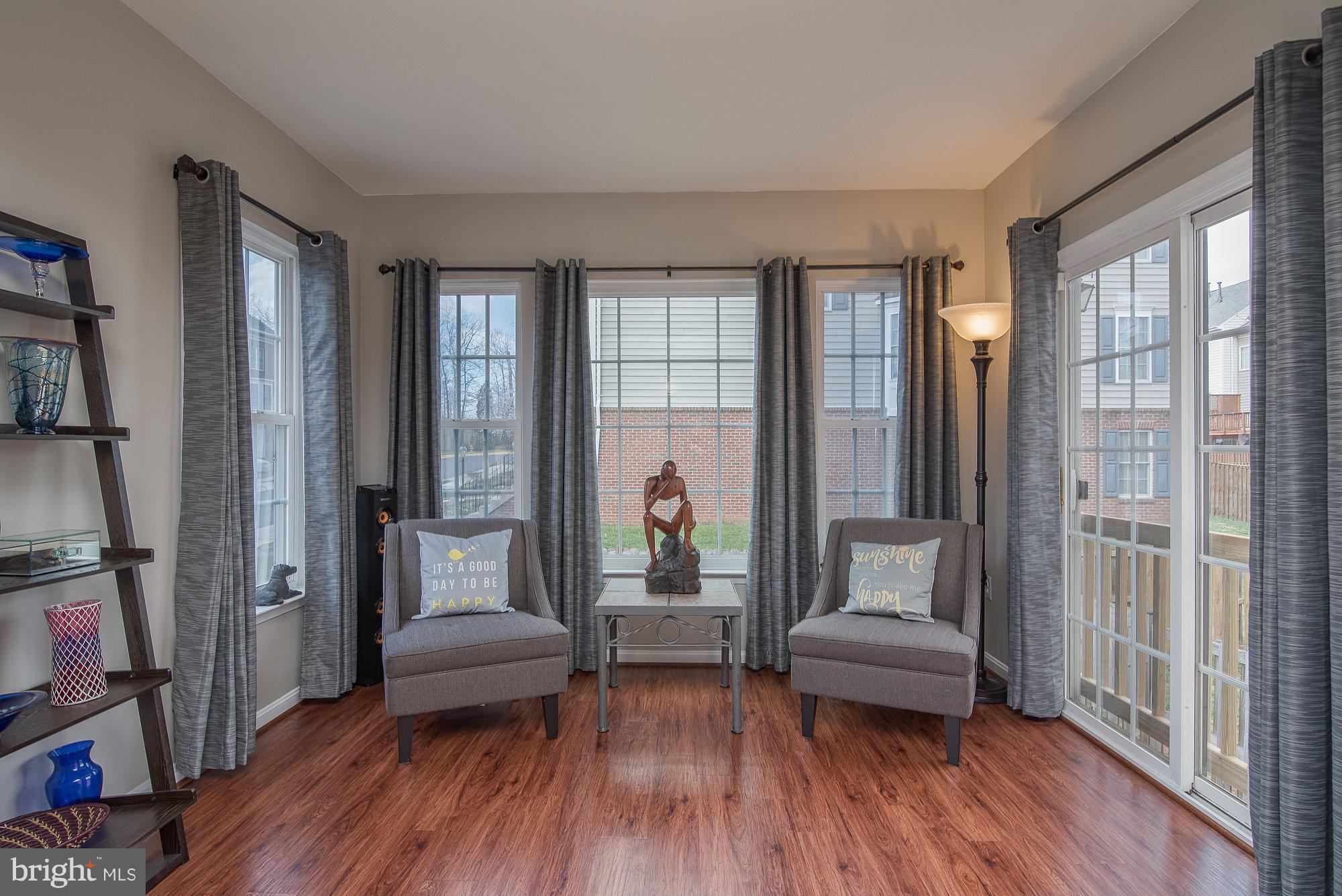 TOWNES AT COMPTON FARM - Residential