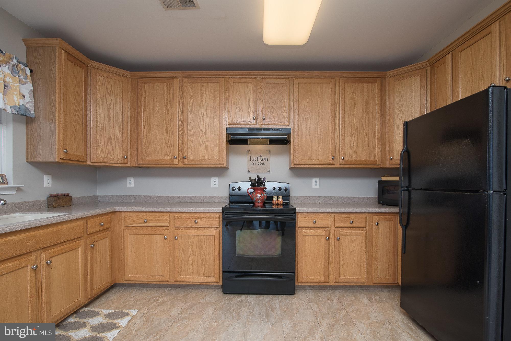 TOWNES AT COMPTON FARM - Residential