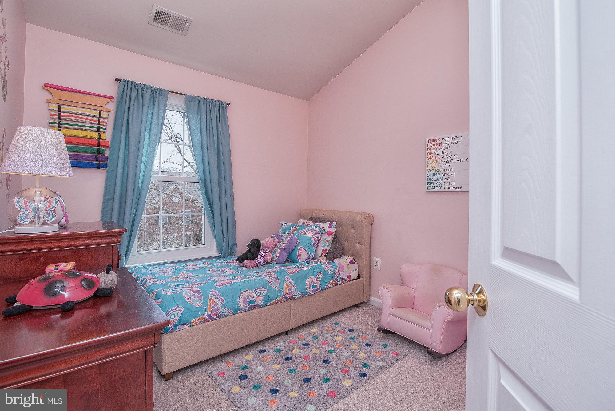 TOWNES AT COMPTON FARM - Residential