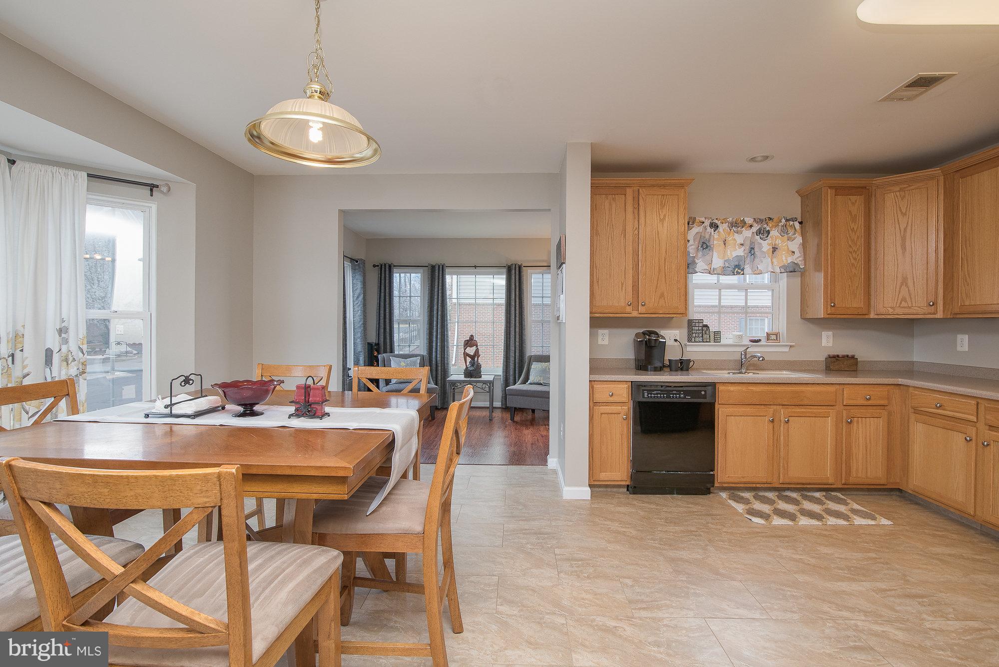 TOWNES AT COMPTON FARM - Residential