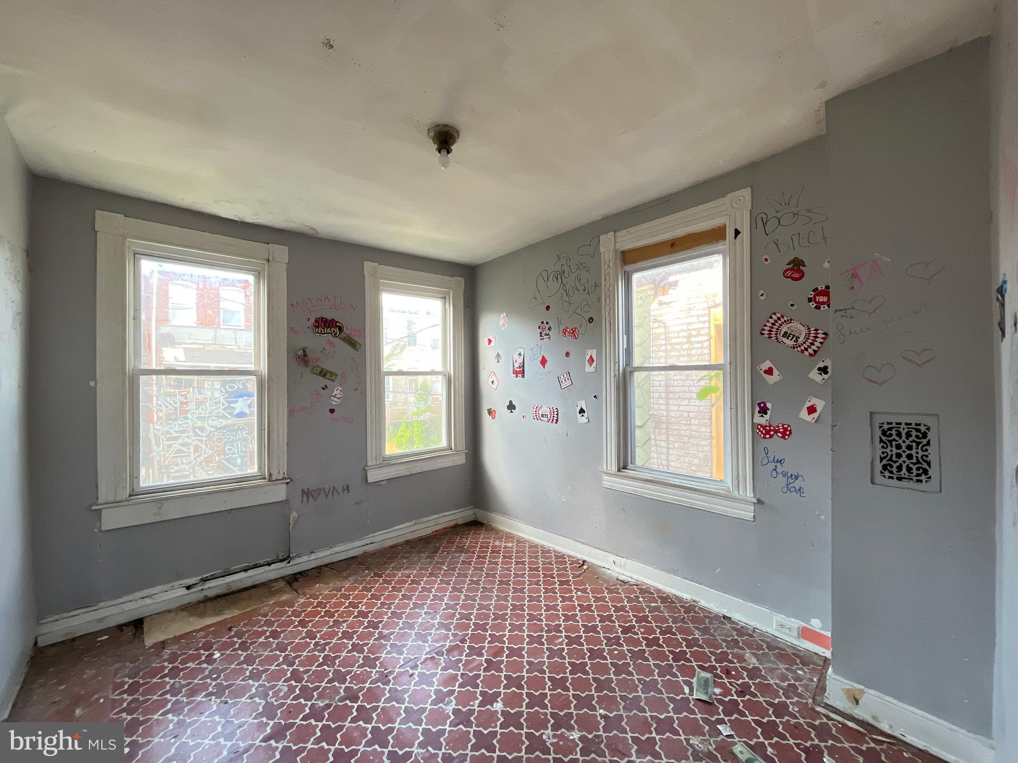 SHIPLEY HILL - Residential