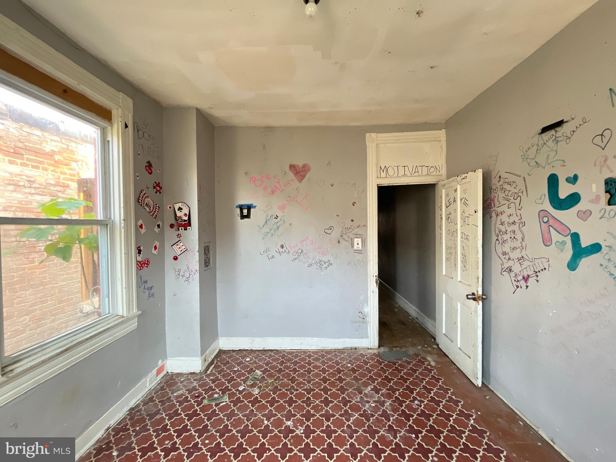 SHIPLEY HILL - Residential