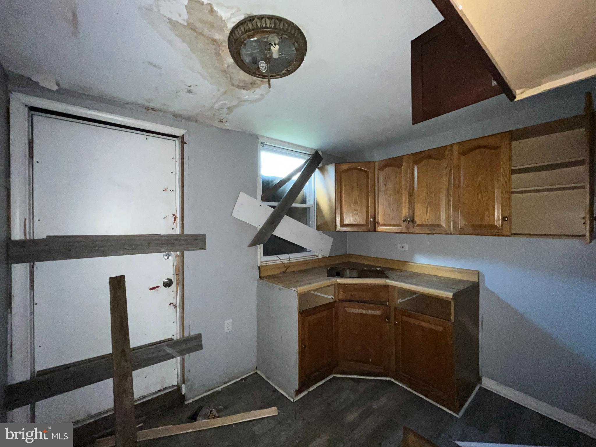 SHIPLEY HILL - Residential