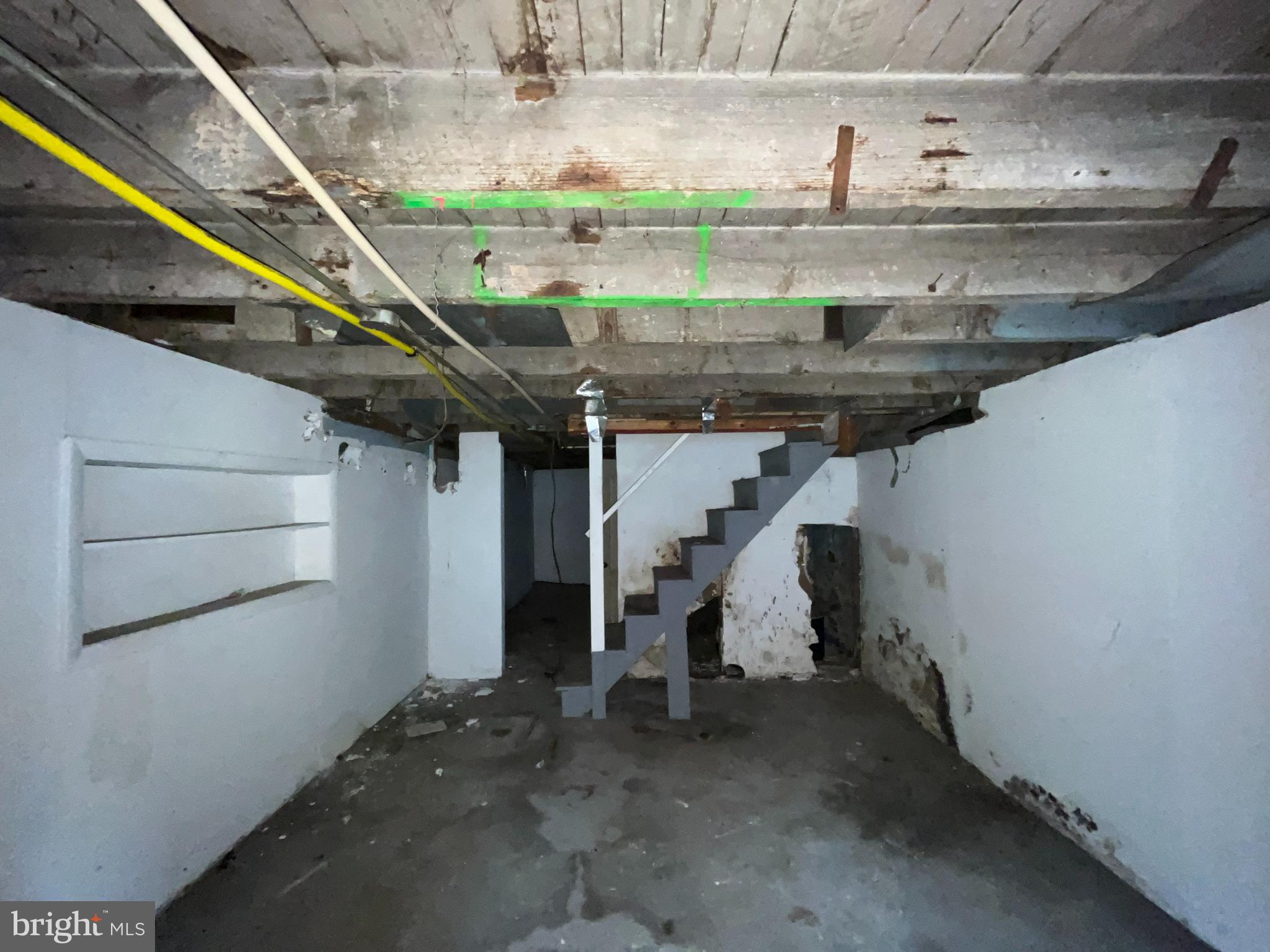 SHIPLEY HILL - Residential