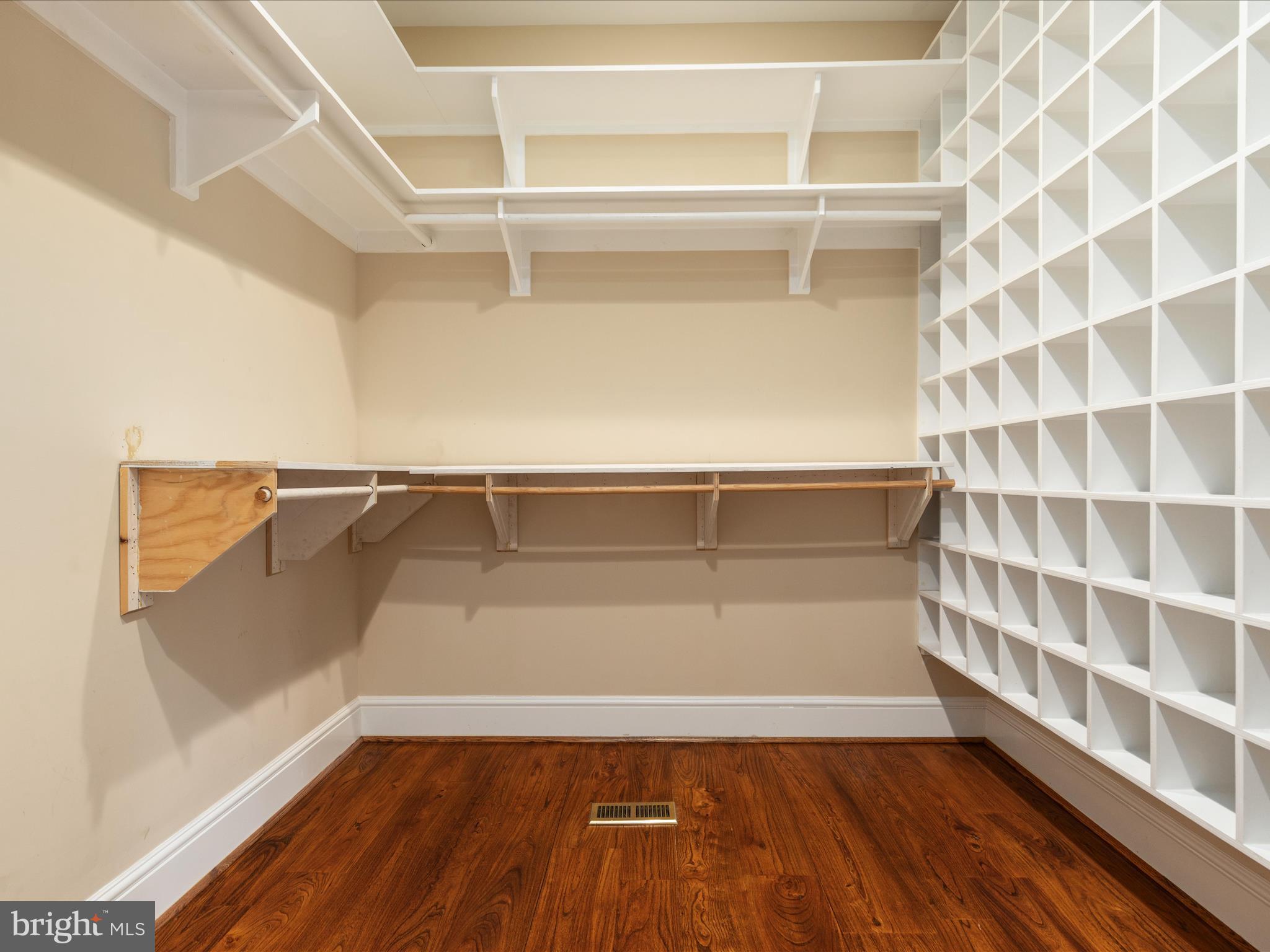 FREDERICK COUNTY - Residential