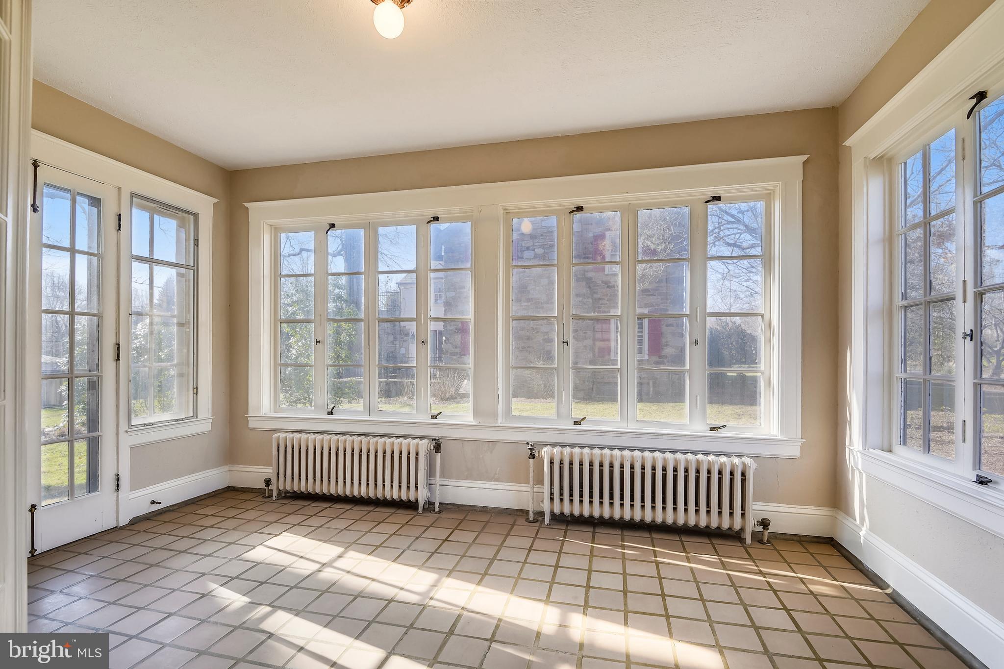 GUILFORD - Residential