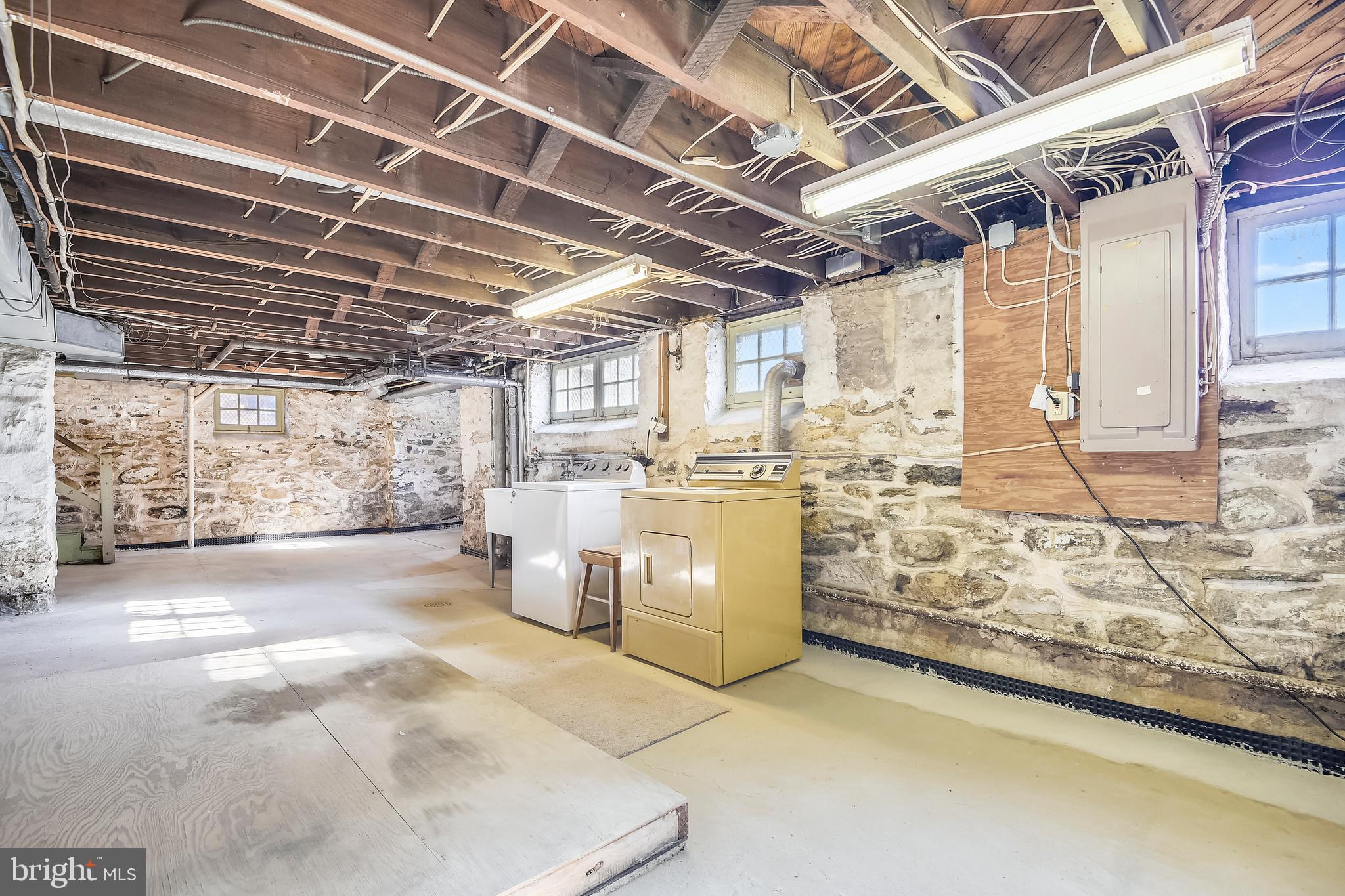 GUILFORD - Residential