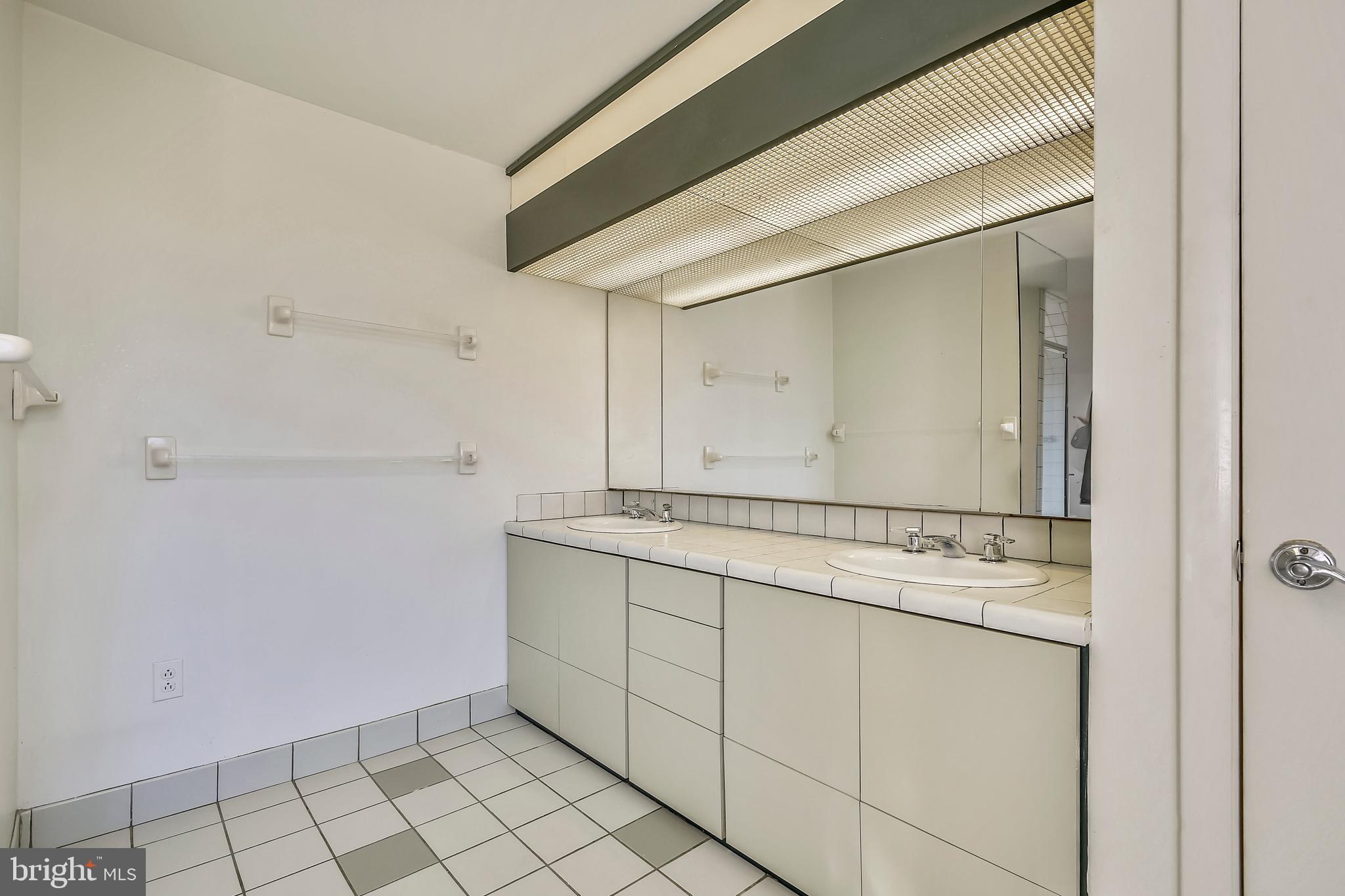 GUILFORD - Residential