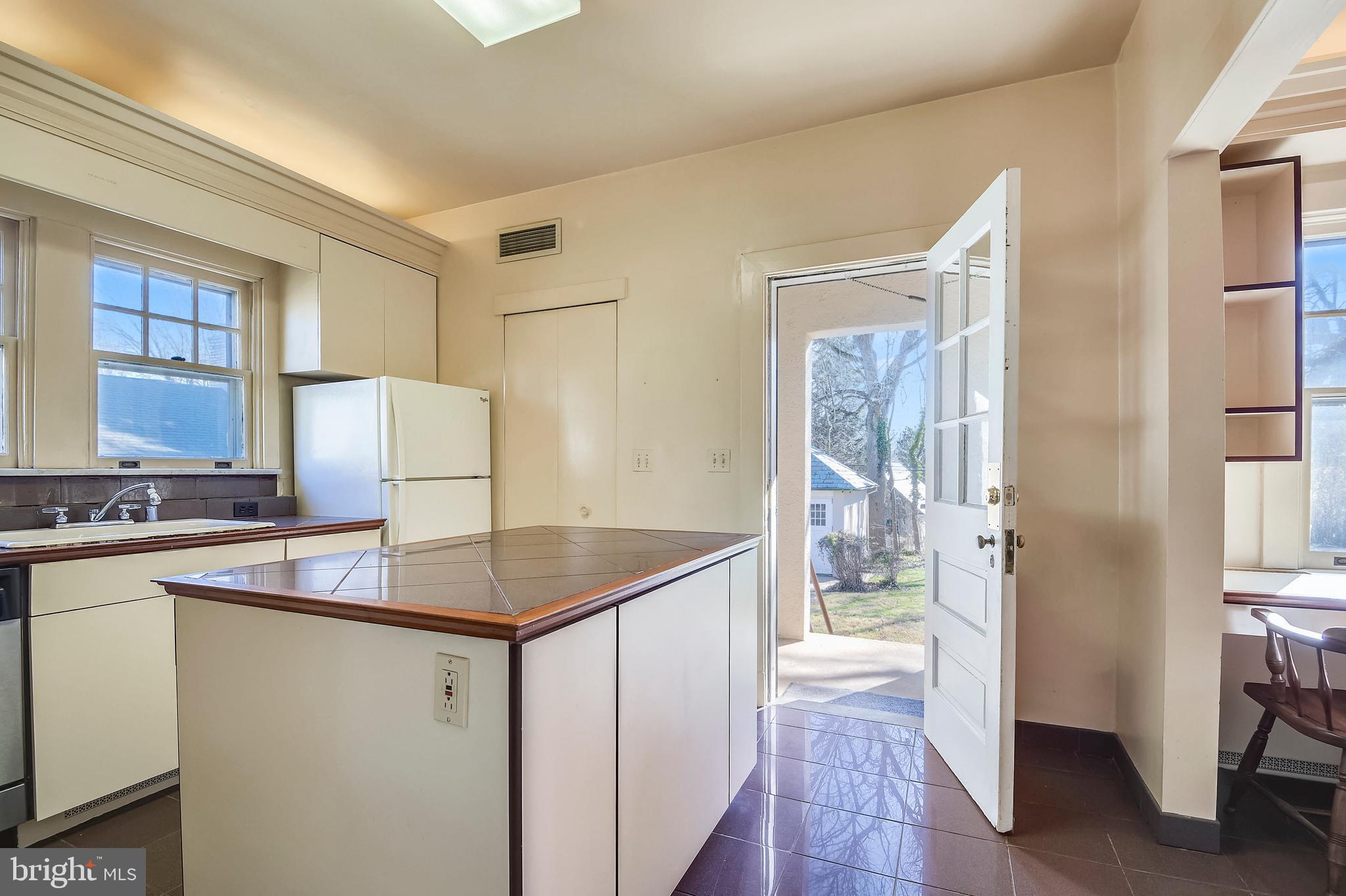 GUILFORD - Residential