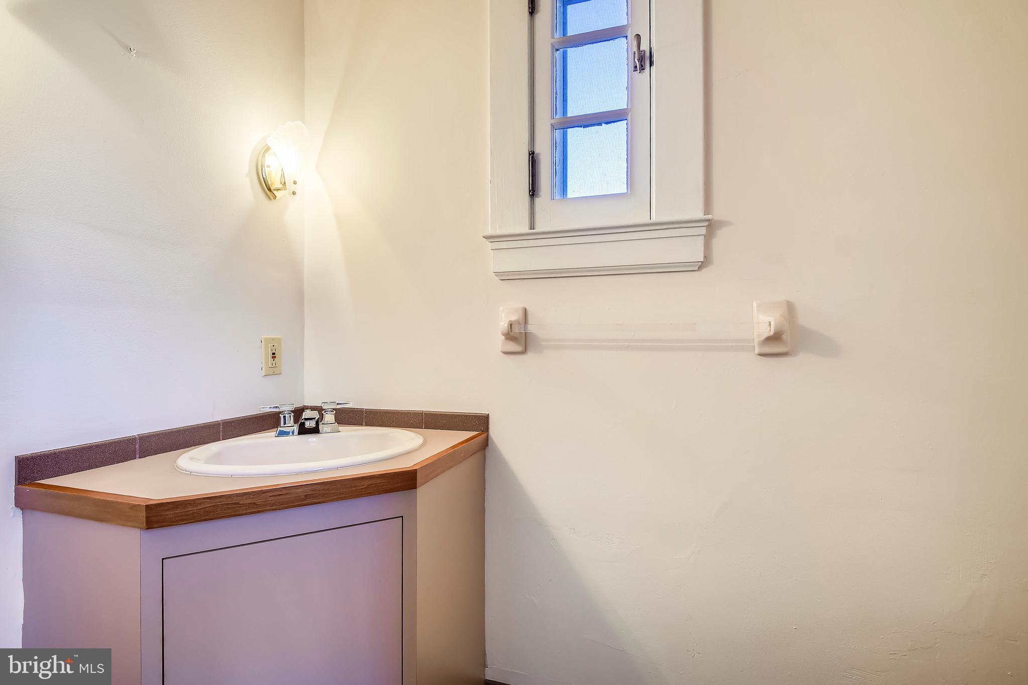 GUILFORD - Residential