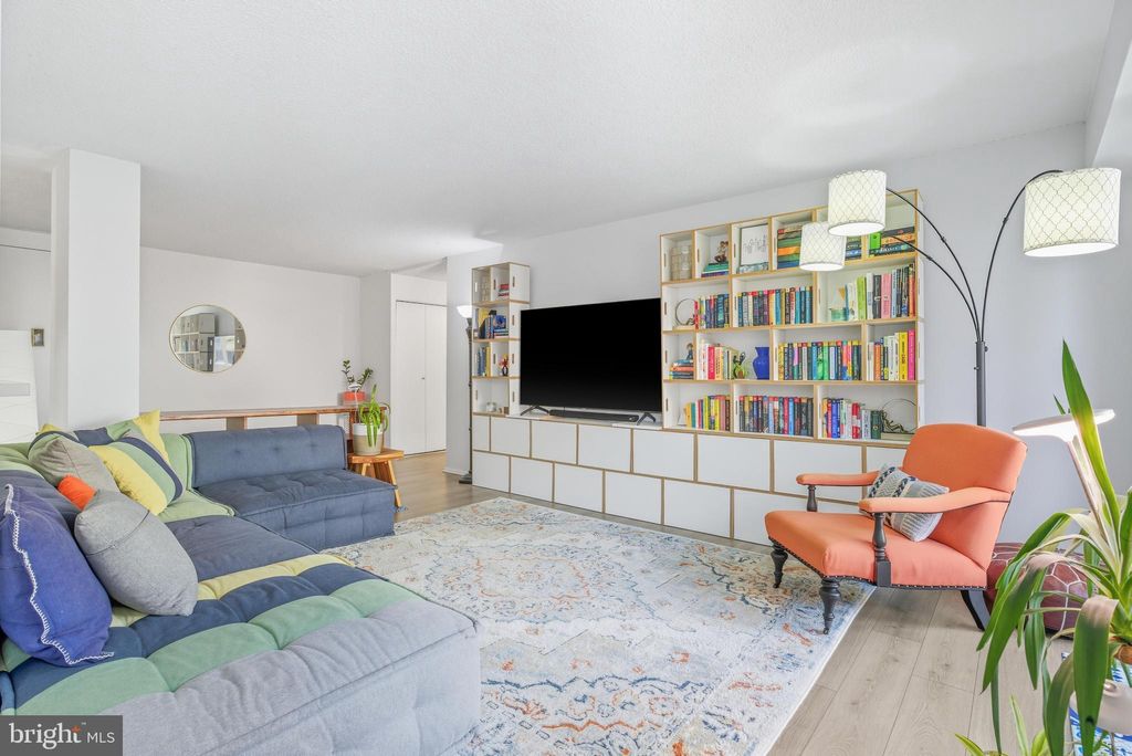 Photo of 1326 - 42 Spruce Street #805, PHILADELPHIA, PA 19107 (MLS # PAPH2545108)