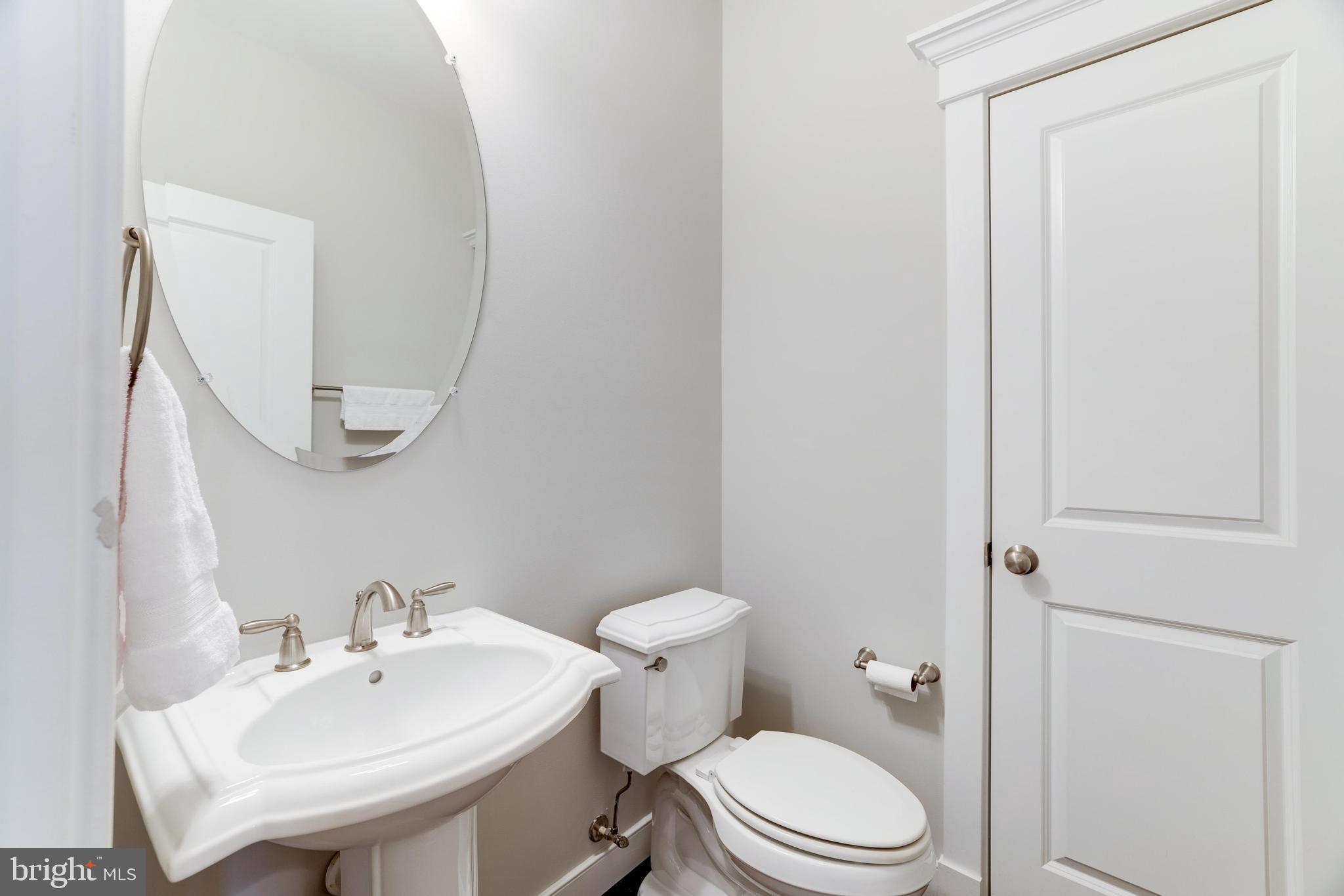 IRIS HILLS - Residential