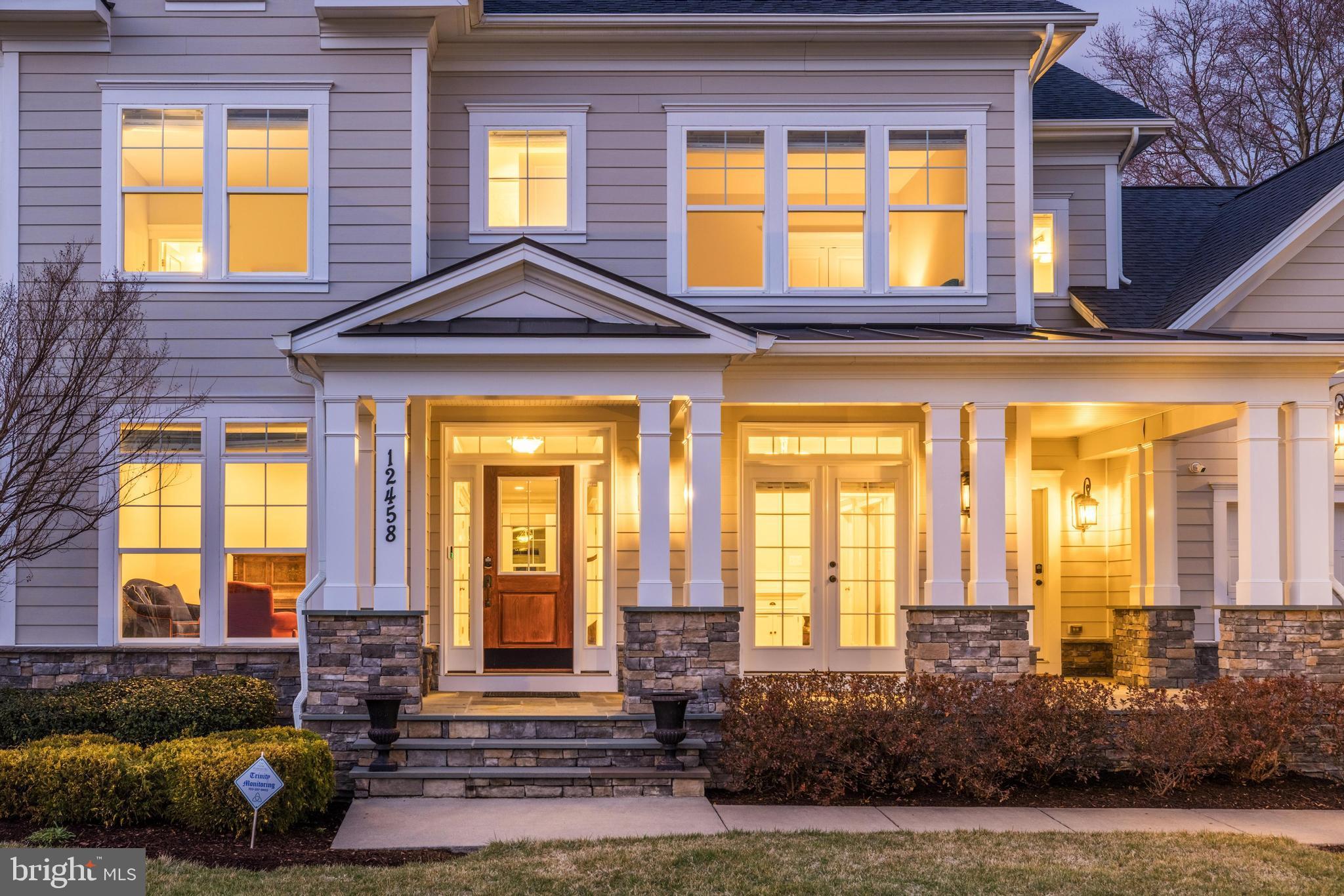 IRIS HILLS - Residential