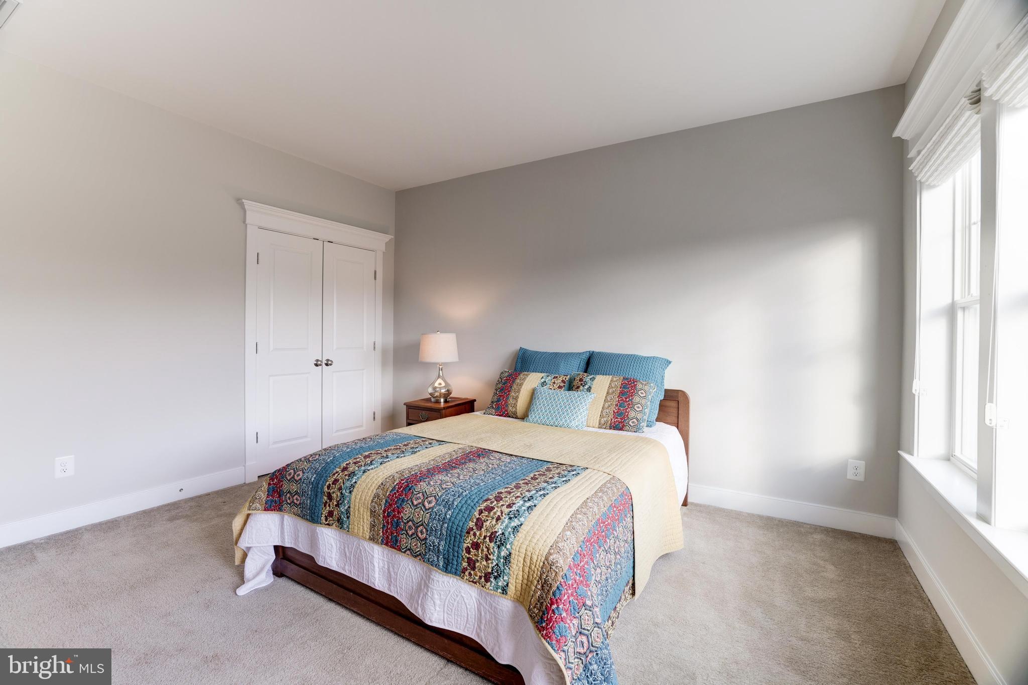 IRIS HILLS - Residential