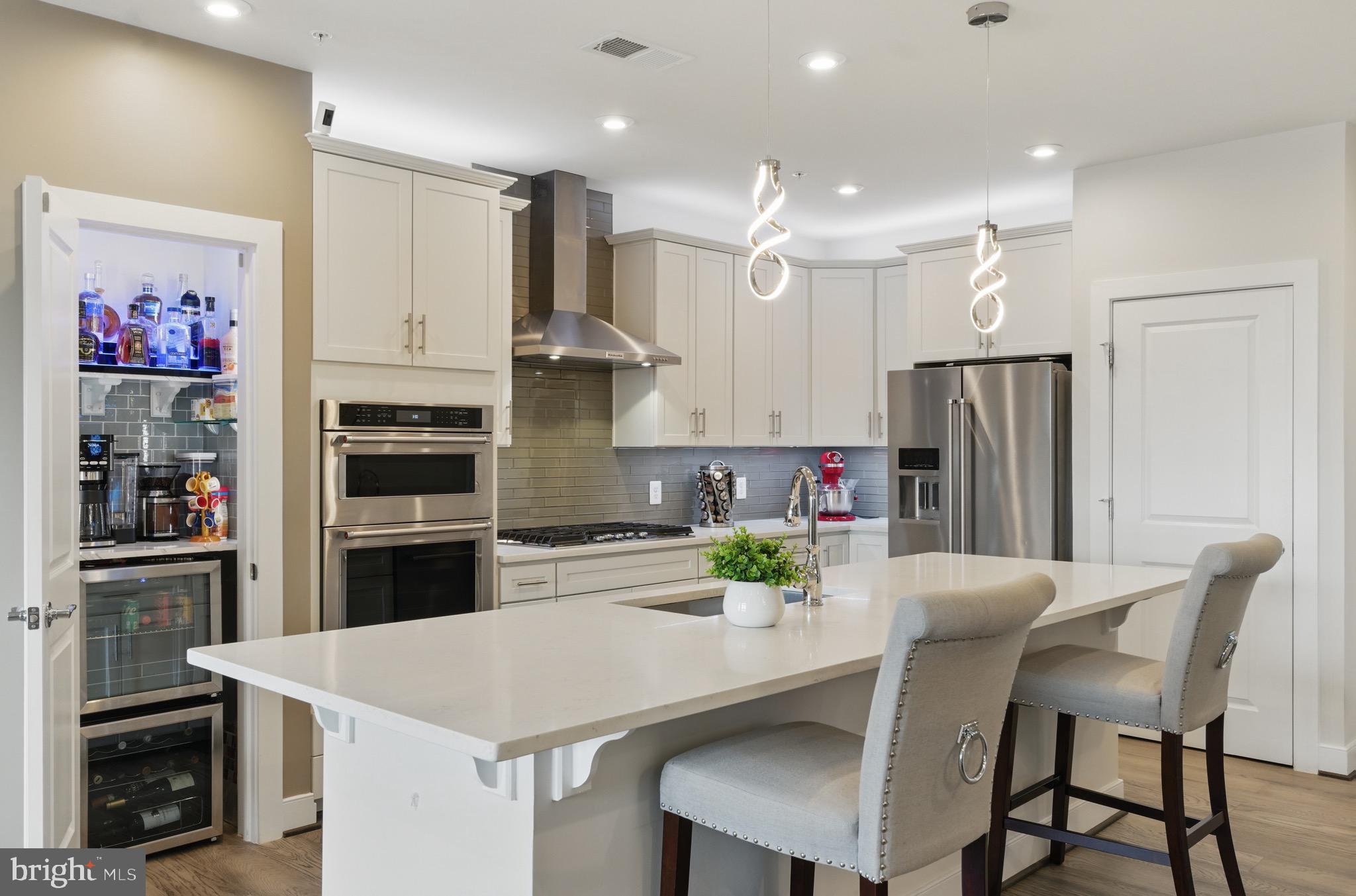 2320 FIELD POINT ROAD 4-407