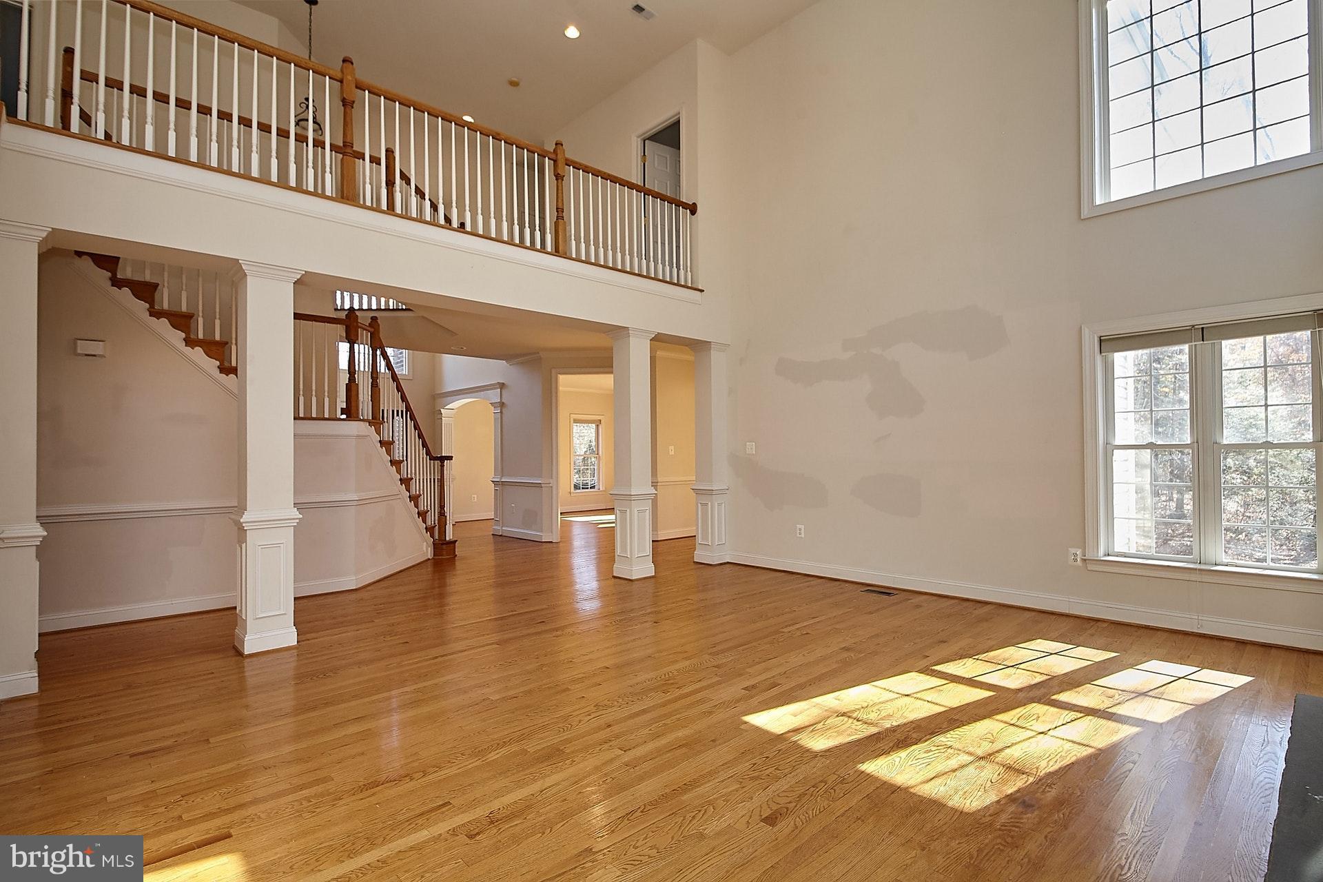 RIVER BEND - Residential