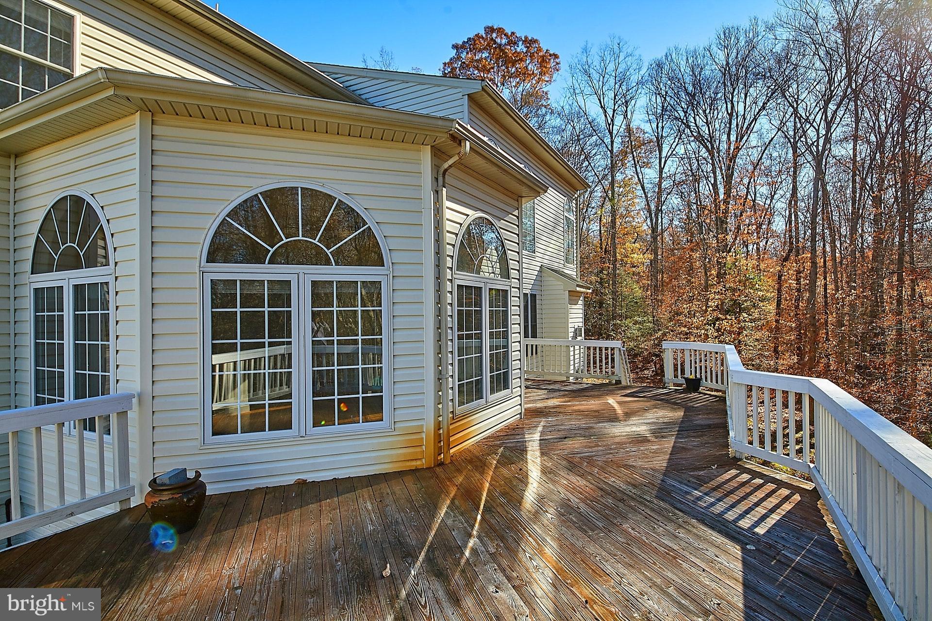 RIVER BEND - Residential