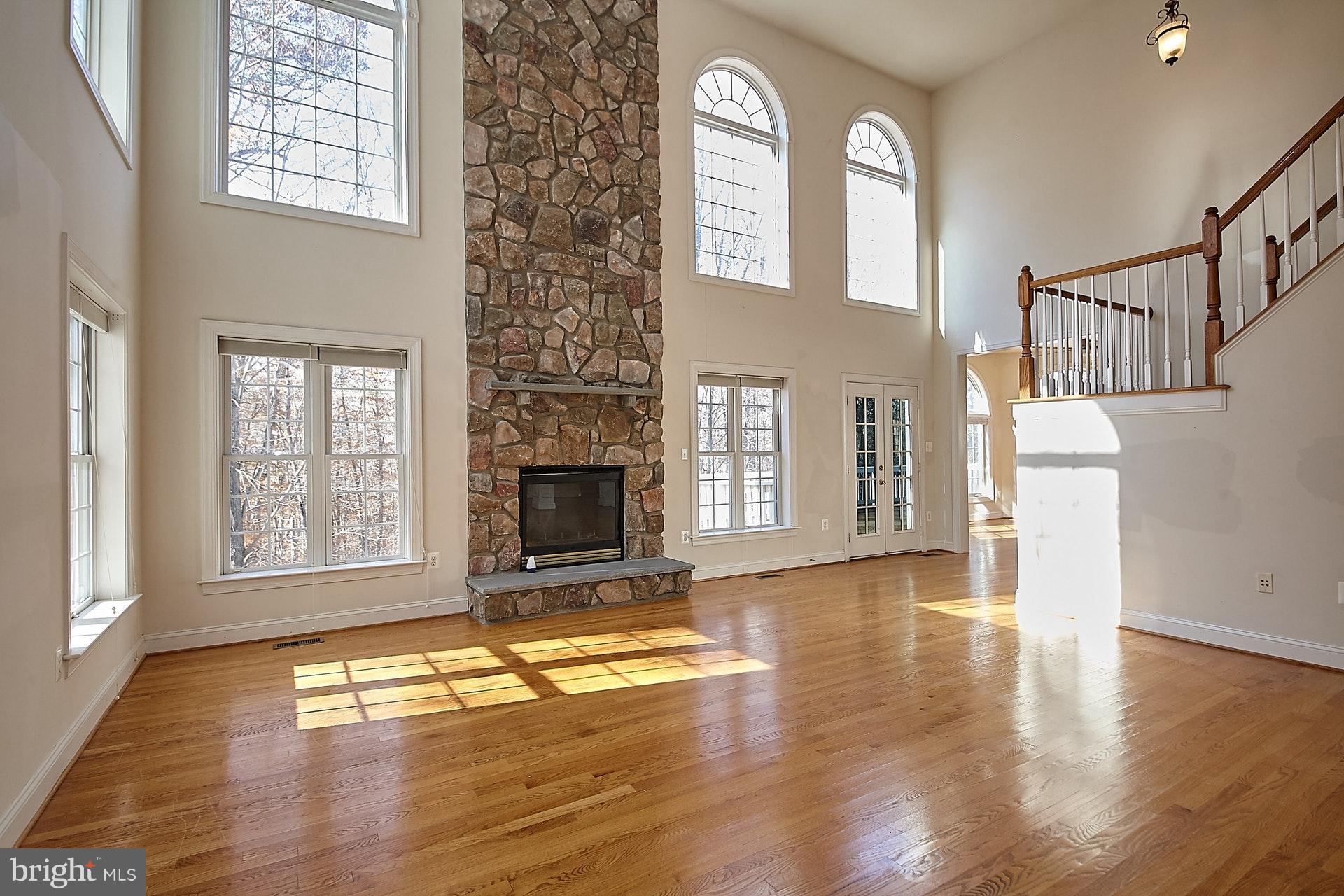 RIVER BEND - Residential