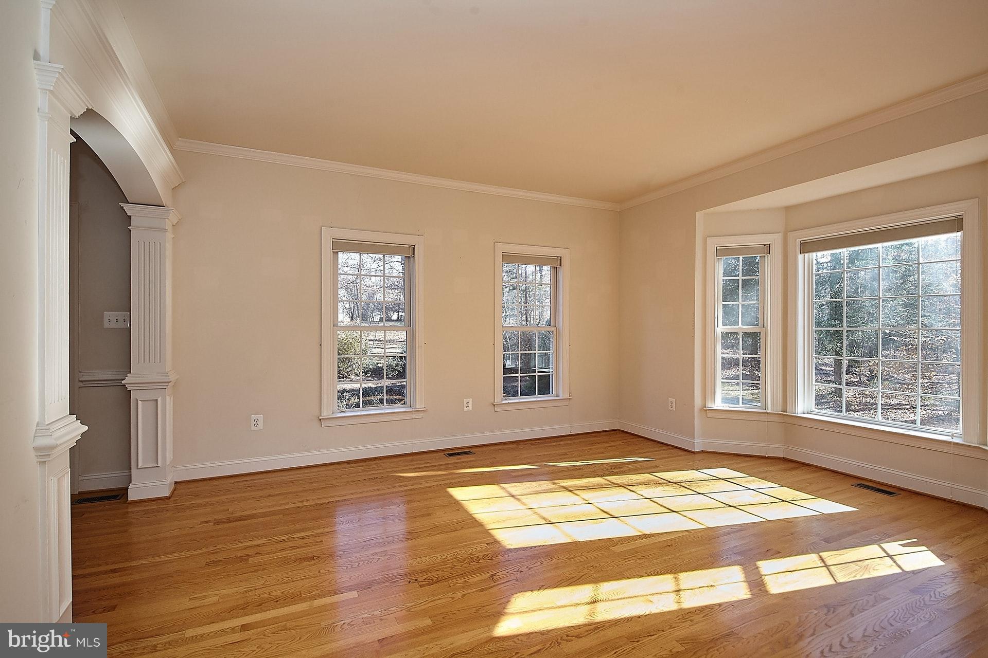 RIVER BEND - Residential